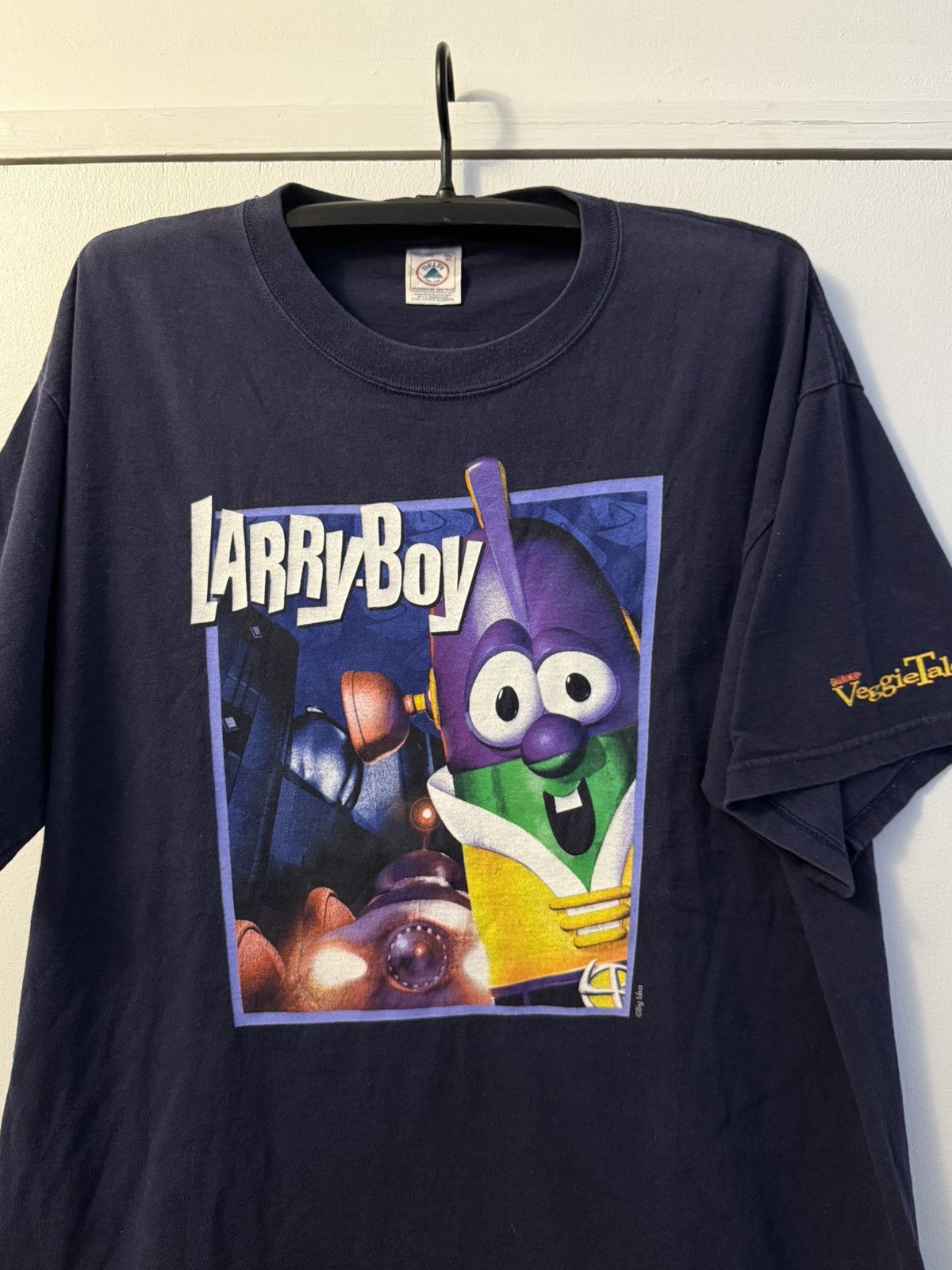 Vintage Vintage Larry Boy Veggietales 90s T-Shirt Size US XL / EU 56 / 4 - 2 Thumbnail