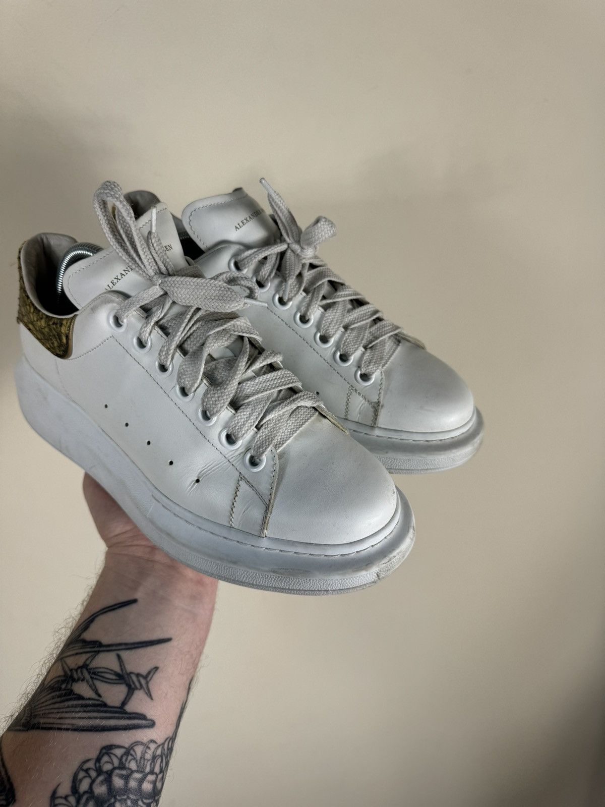 Alexander McQueen Alexander McQueen Oversized Gold Python Print Sneakers Size US 11 / IT 41 - 3 Thumbnail