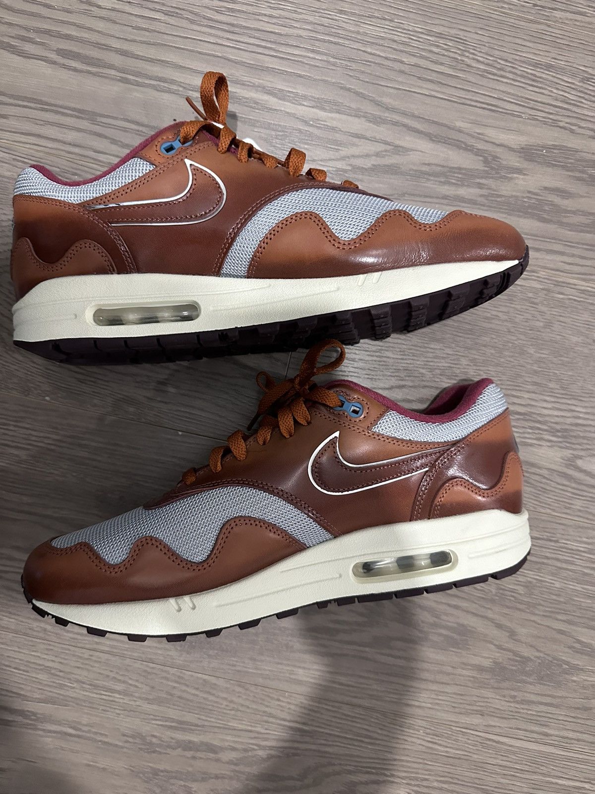 Nike × Patta Nike X Patta Air Max 1 Size US 11 / EU 44 - 5 Thumbnail