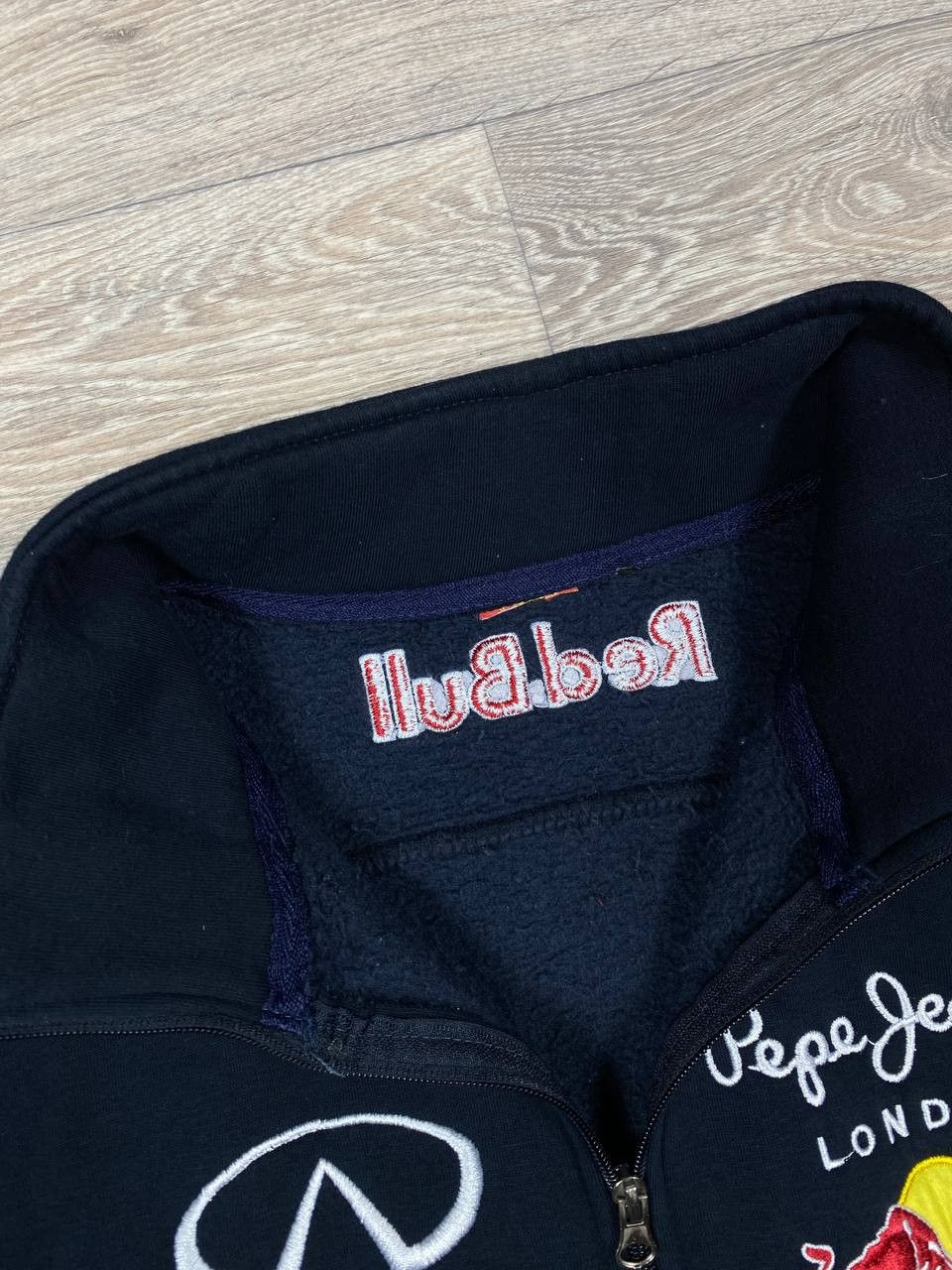 Red Bull × Vintage Vintage Red Bull Infinity Racing Cotton Jacket F1 NASCAR Size US XL / EU 56 / 4 - 4 Thumbnail