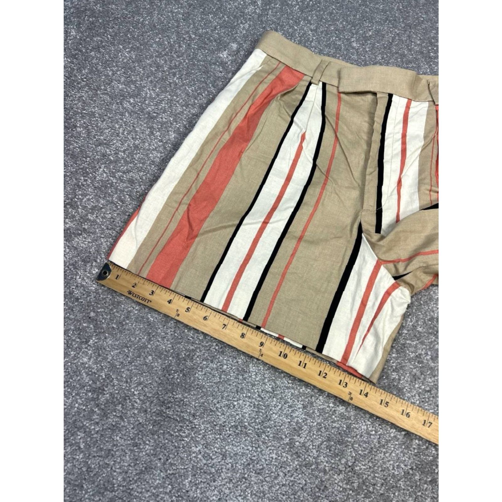 Banana Republic Banana Republic Linen Blend Trouser Shorts Womens 12 Multicolor Striped Stretch Shirt Women Casual Summer 12 Banana Republic Mens? Size 34" / US 12 / IT 48 - 4 Thumbnail
