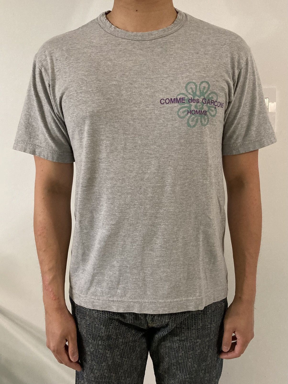 Comme des Garcons 2001 Flower Logo Tee (Grey) Size US M / EU 48-50 / 2 - 5 Thumbnail