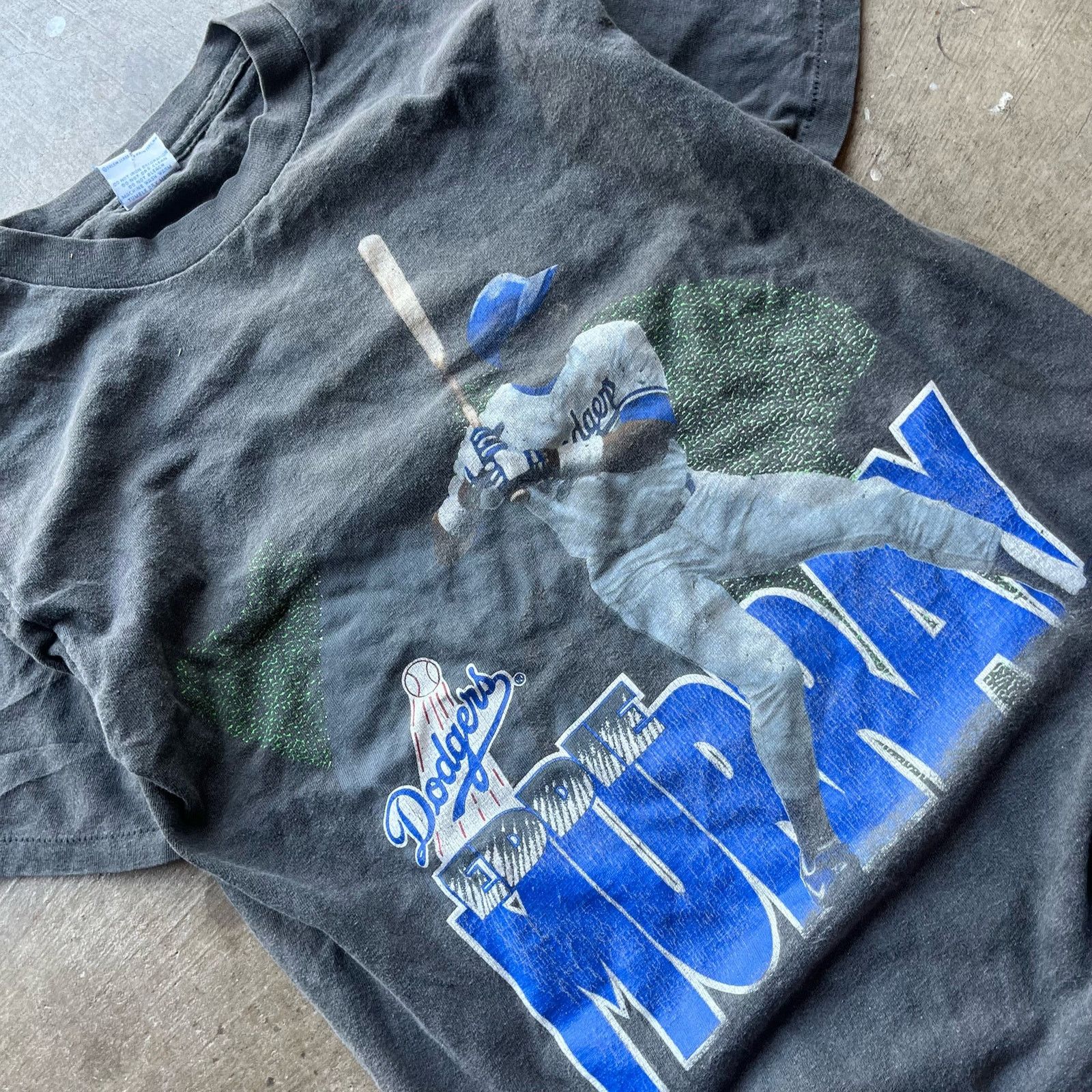 Vintage vintage eddie murray dodgers faded 90s t shirt small Size US S / EU 44-46 / 1 - 3 Thumbnail