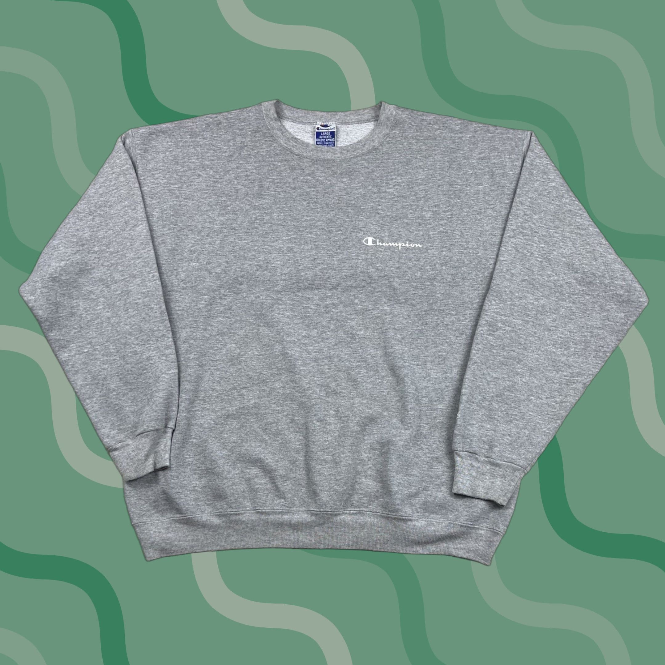 Champion VINTAGE Champion Mens L Crewneck Sweatshirt Gray Script Collegiate Essential 90s USA Logo Embroidered Pullover Military/Team/Varsity Boys Mens Size US L / EU 52-54 / 3 - 1 Thumbnail