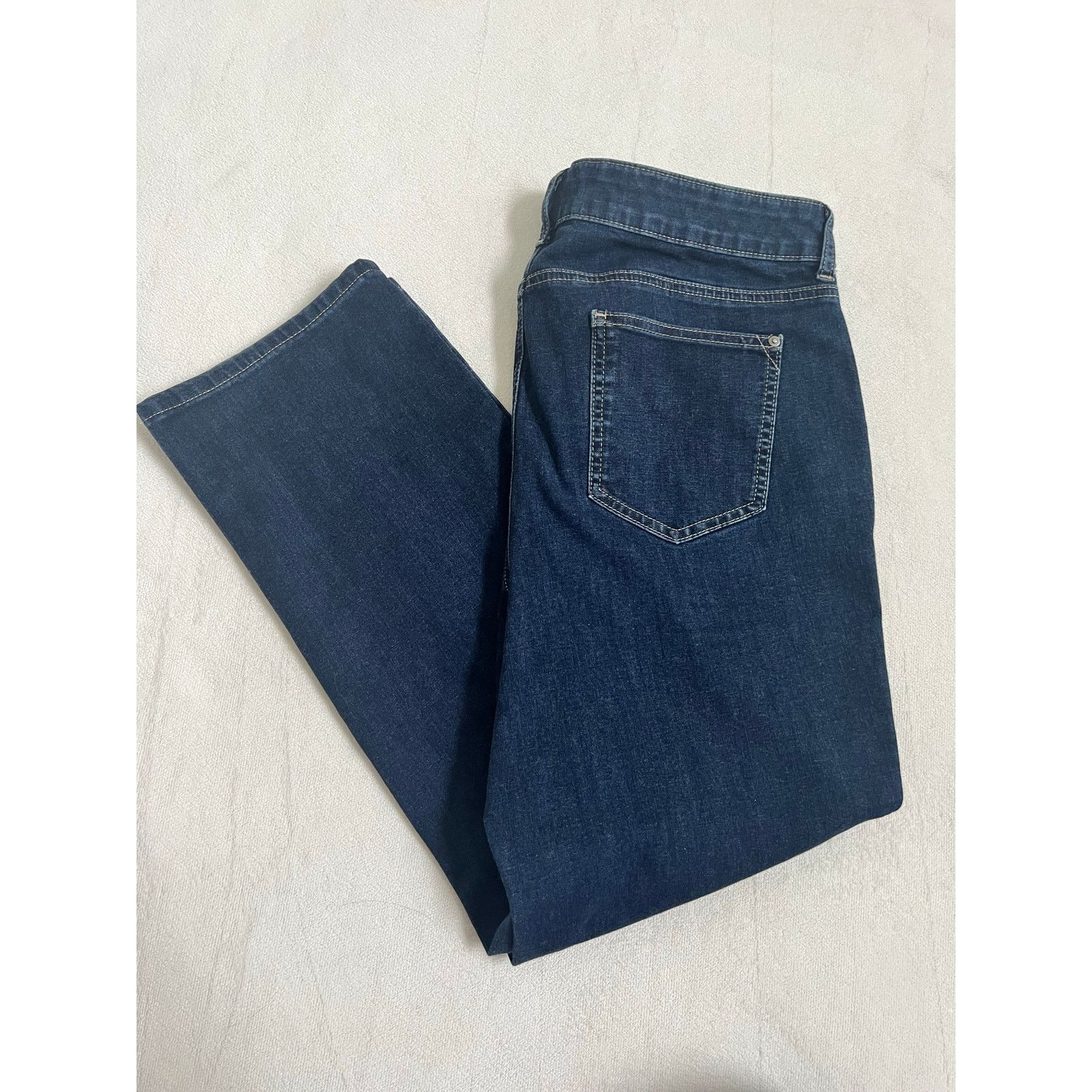 Chicos Chico’s Straight Leg Mid-Rise Jeans 2 Short (US Size 12) Size 34" / US 12 / IT 48 - 8 Thumbnail