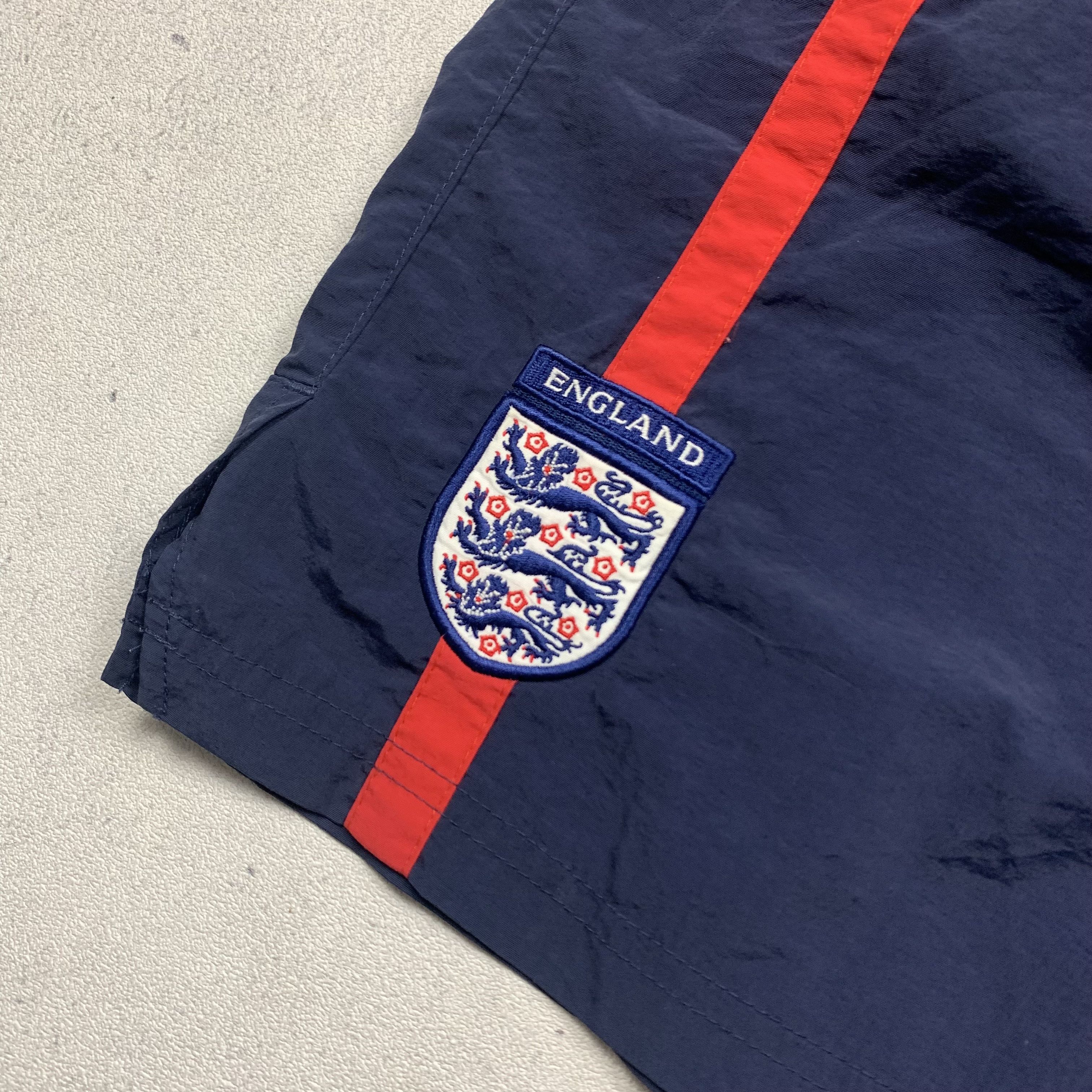 Umbro Vintage Umbro England Short Pants Jersey Size US 36 / EU 52 - 2 Thumbnail