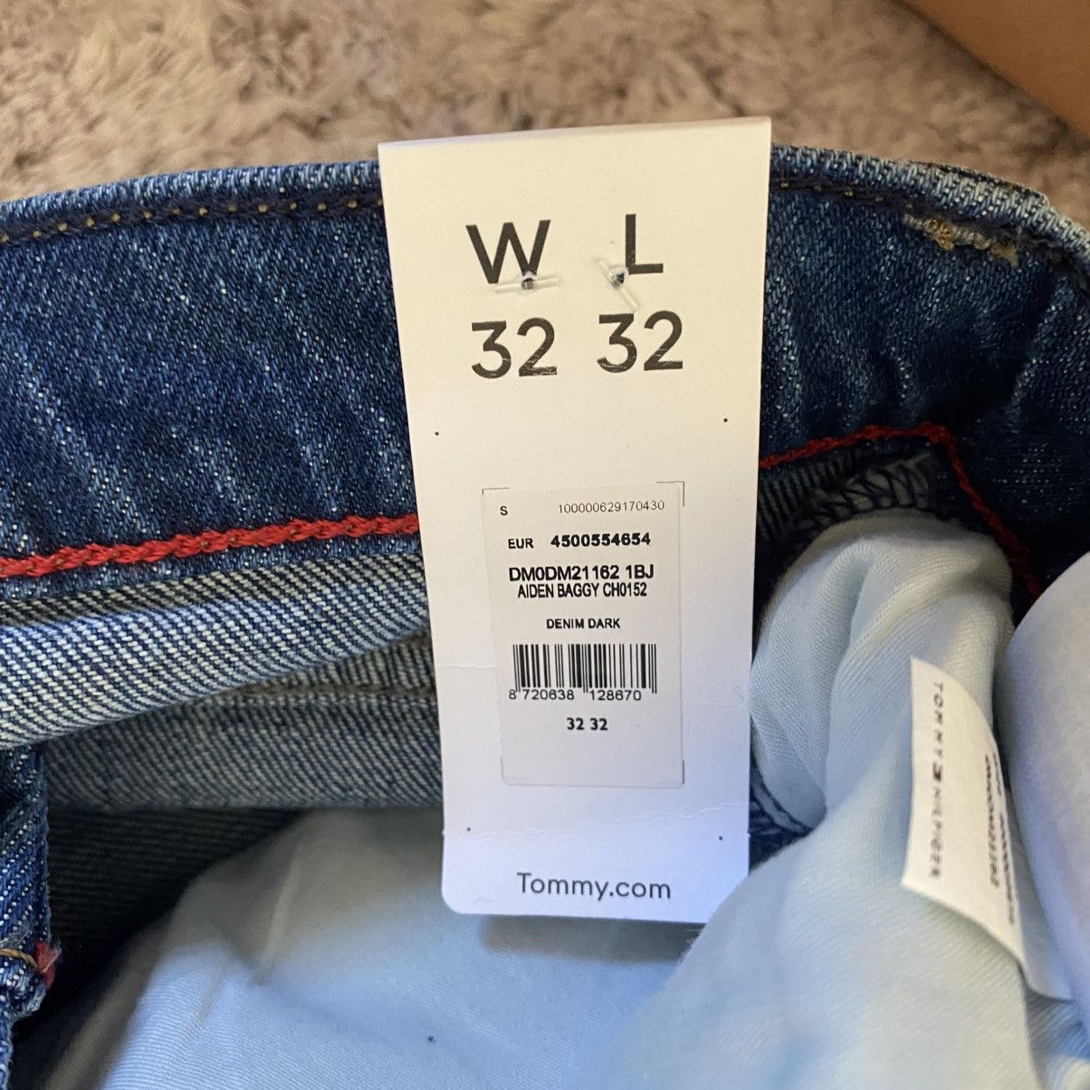 Tommy Hilfiger Tommy Hilfiger Blue Baggy Jeans (Aiden Baggy) NEW- Size 32 Size US 32 / EU 48 - 7 Thumbnail
