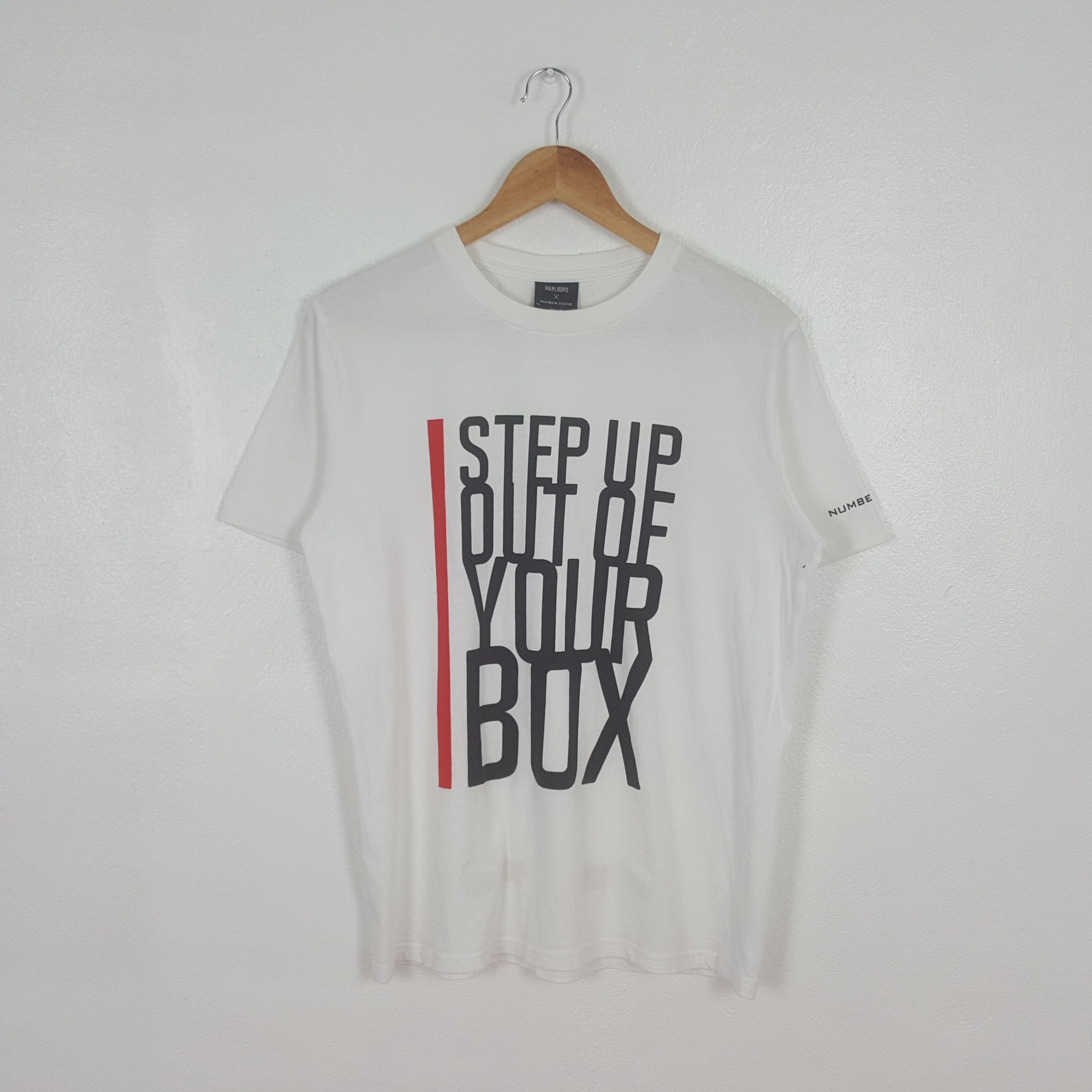 Number (N)ine Vintage Number Nine Japanese Brand Tshirt C312N37 Size US M / EU 48-50 / 2 - 3 Thumbnail