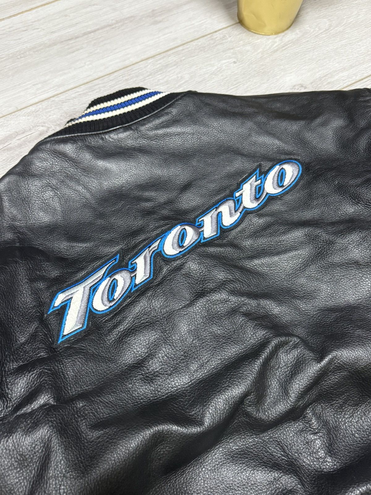 Roots Roots Canada Toronto Jays leather bomber varsity Size US L / EU 52-54 / 3 - 10 Thumbnail