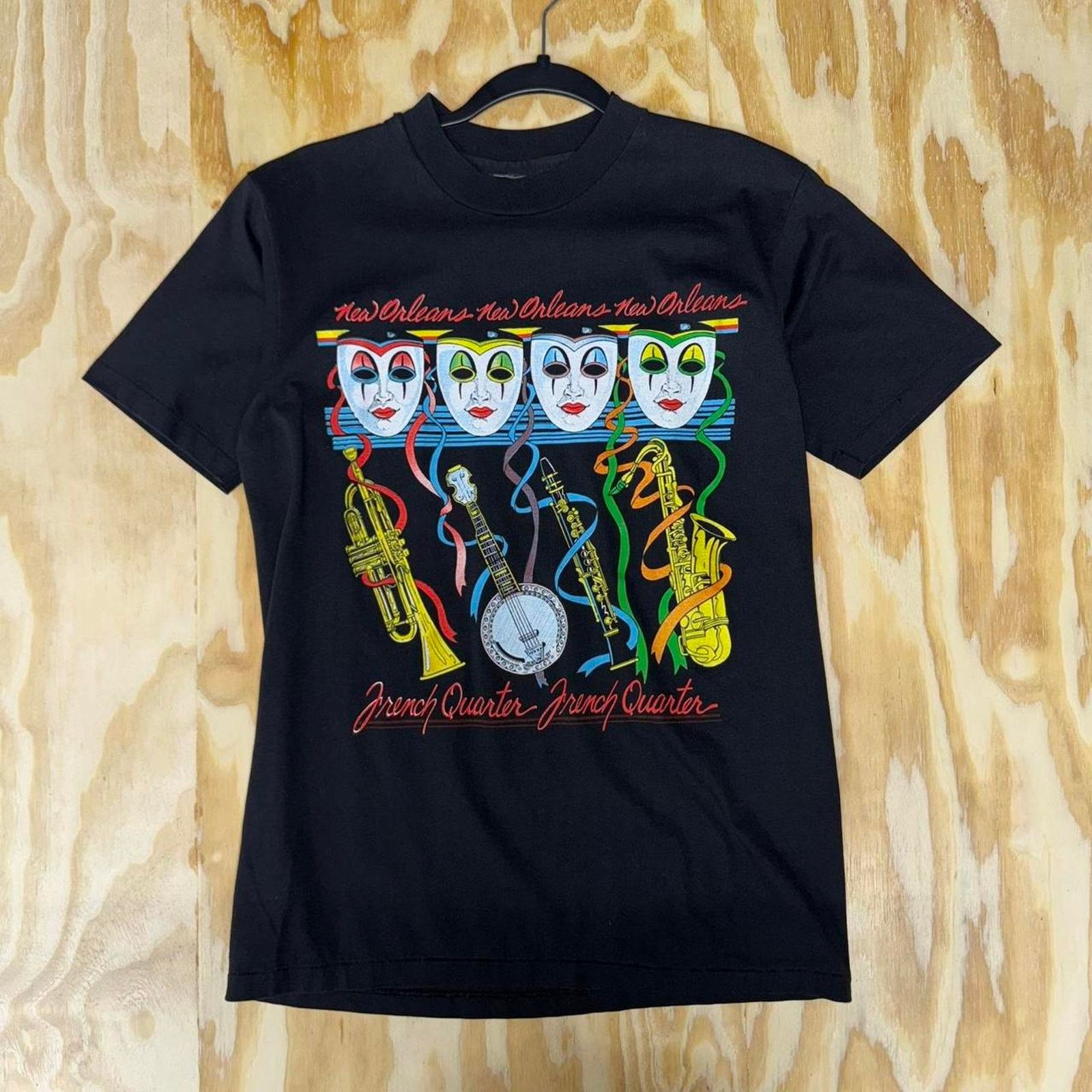 Vintage Medium - Vintage y2k new orleans french Quarter masks tshirt Size US M / EU 48-50 / 2 - 1 Thumbnail
