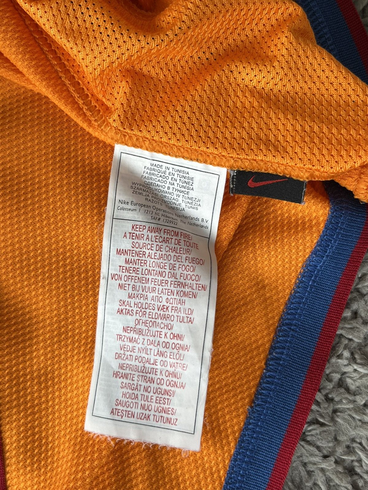 Nike Vintage Jersey FC.Barcelona Size US M / EU 48-50 / 2 - 7 Thumbnail