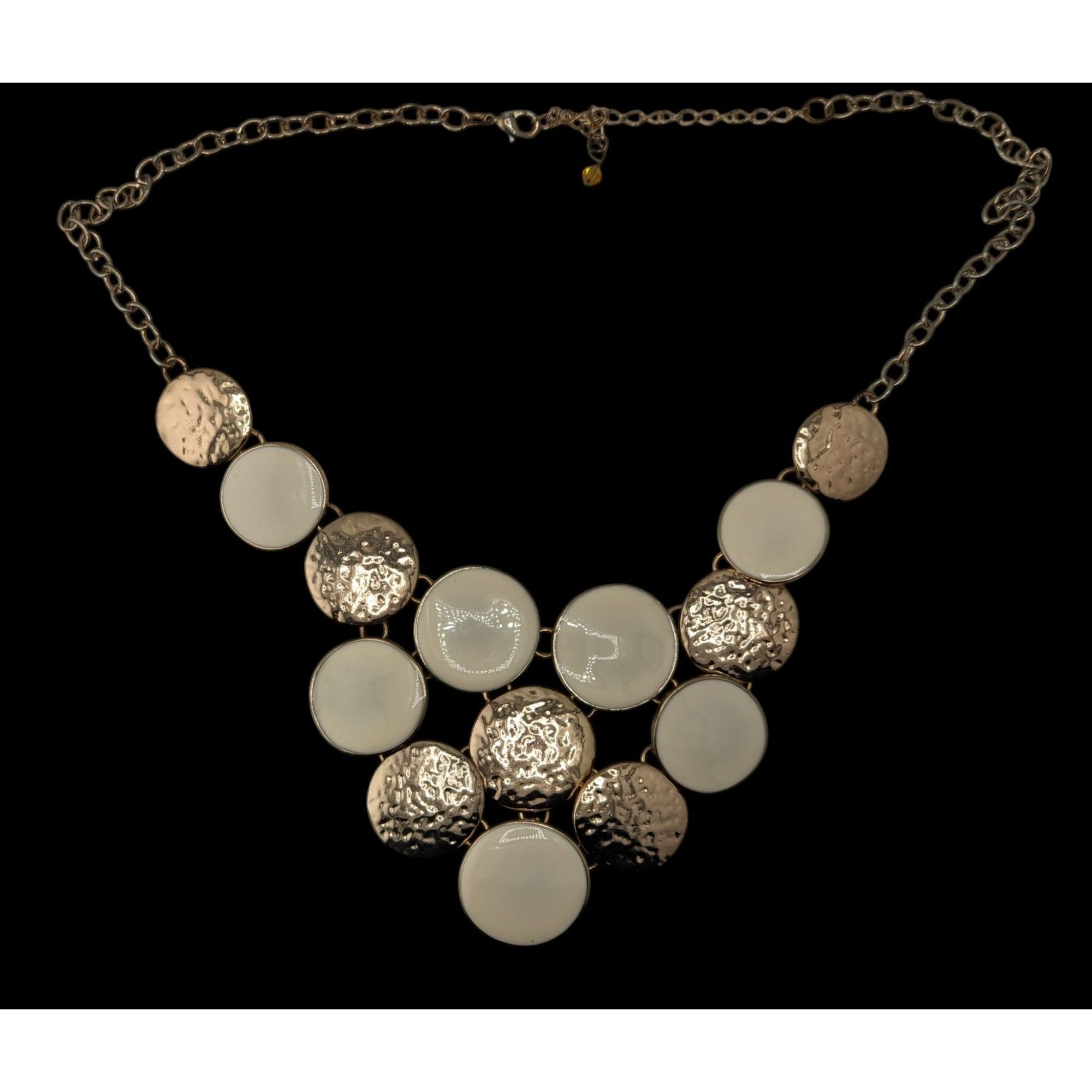 Other Modern Hammered Gold Tone & White Disc Statement Necklace Size ONE SIZE - 2 Thumbnail