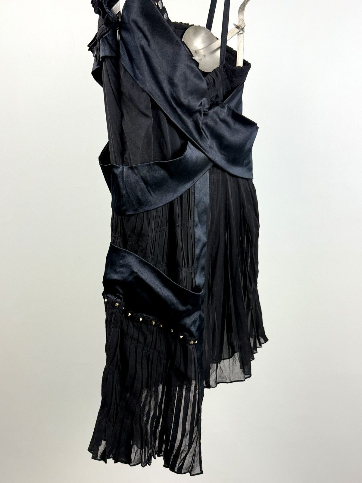 Gucci × Tom Ford Archive - Gucci - Tom Ford - 2003 - Silk - Cut Out - Dress Size S / US 4 / IT 40 - 5 Thumbnail
