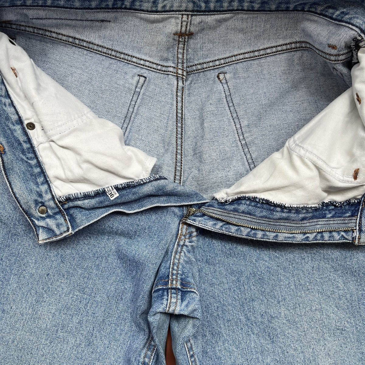 Armani VINTAGE ARMANI JEANS ITALY BAGGY LOOSE BLUE DENIM Size US 36 / EU 52 - 19 Thumbnail
