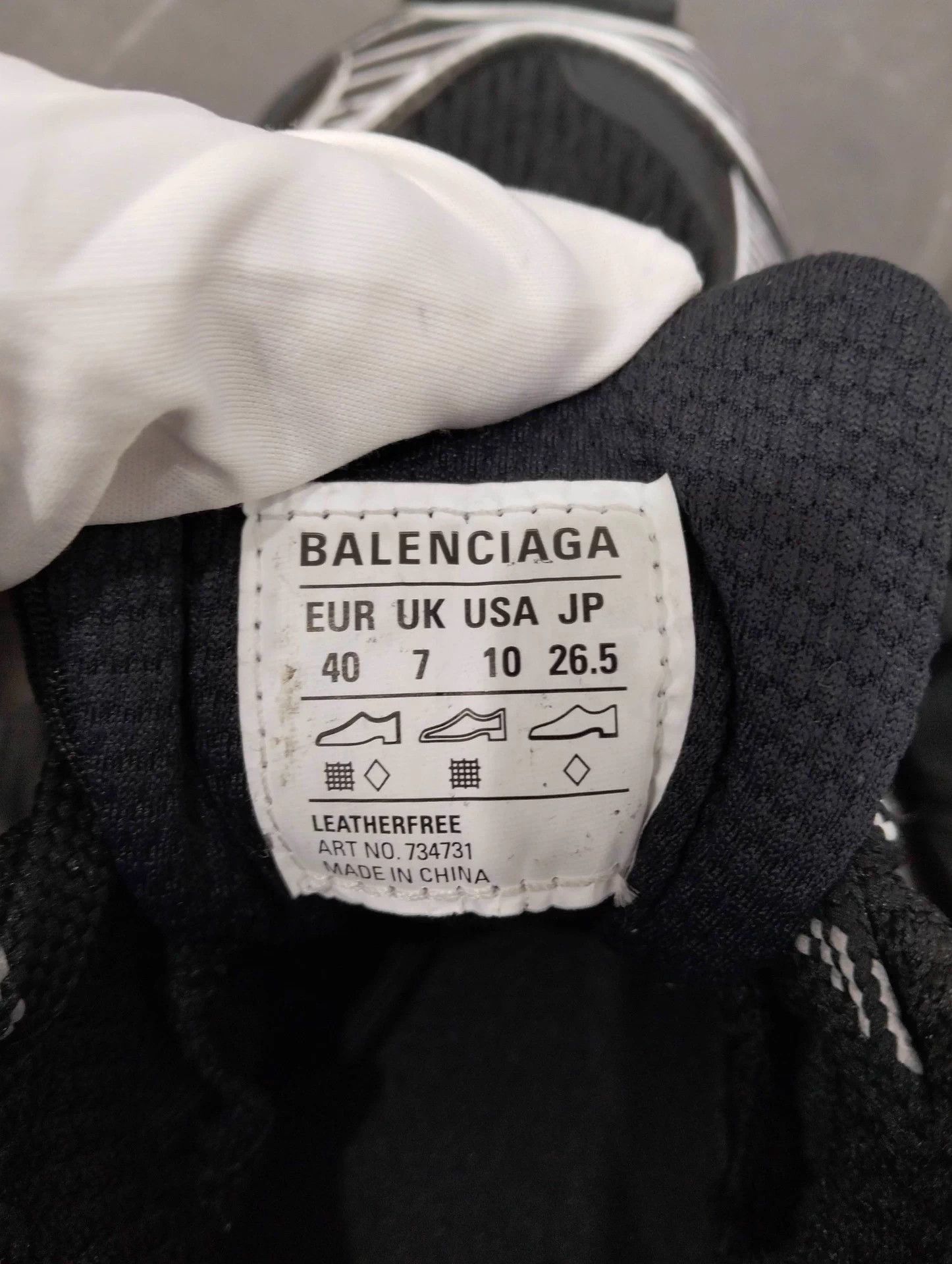 Balenciaga BALENCIAGA 3XL 40 Black Silver Size US 7 / EU 40 - 8 Thumbnail