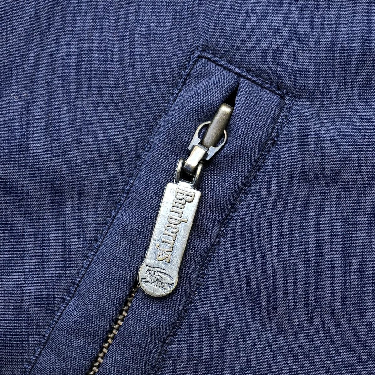 Burberry Vintage Burberrys Embroidery Logo Lined Quilted Jacket Size US M / EU 48-50 / 2 - 9 Thumbnail
