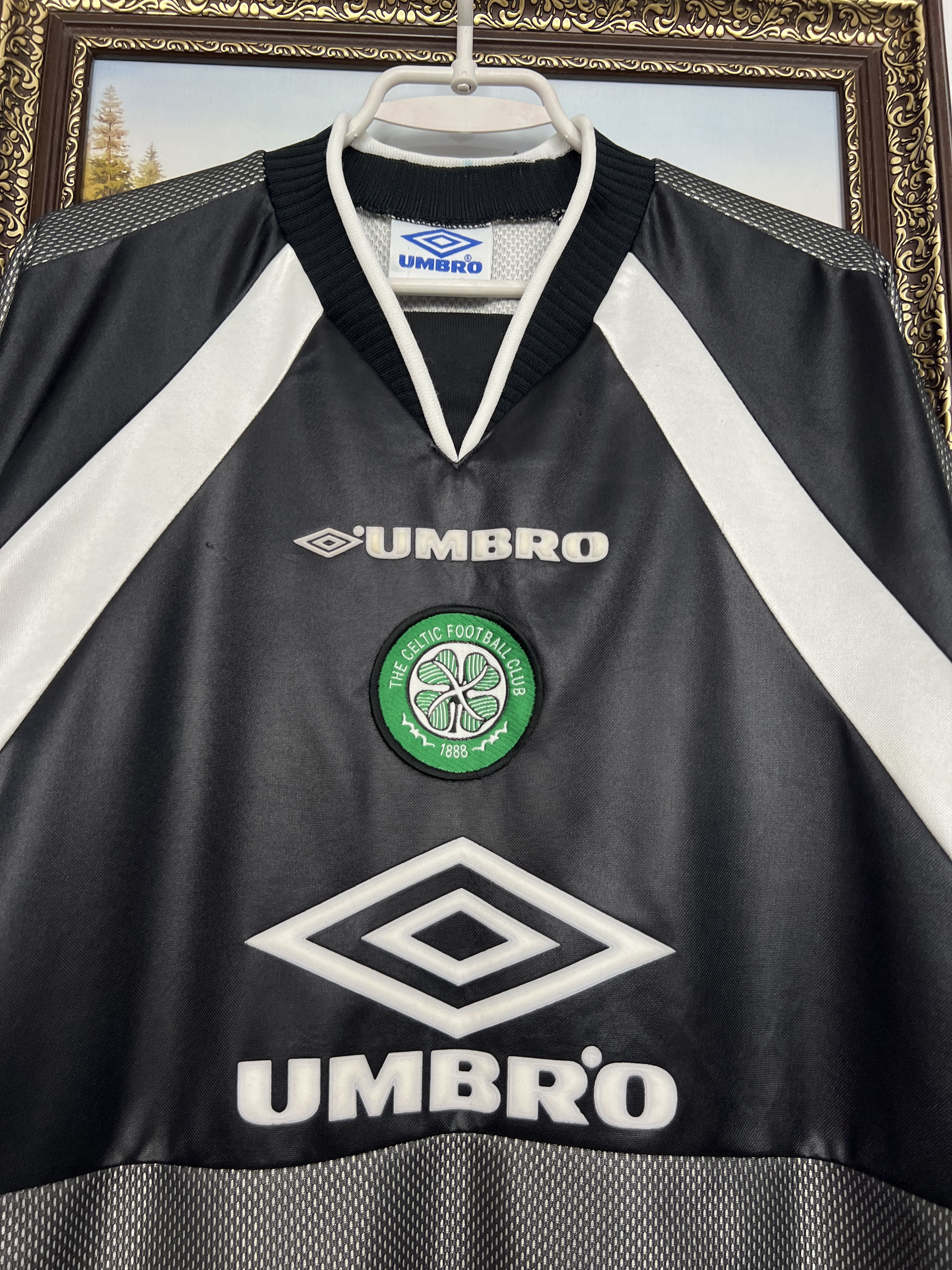 Umbro Celtic Goalkeeper football shirt 1997 Soccer Jersey Trikot Size US XL / EU 56 / 4 - 3 Thumbnail