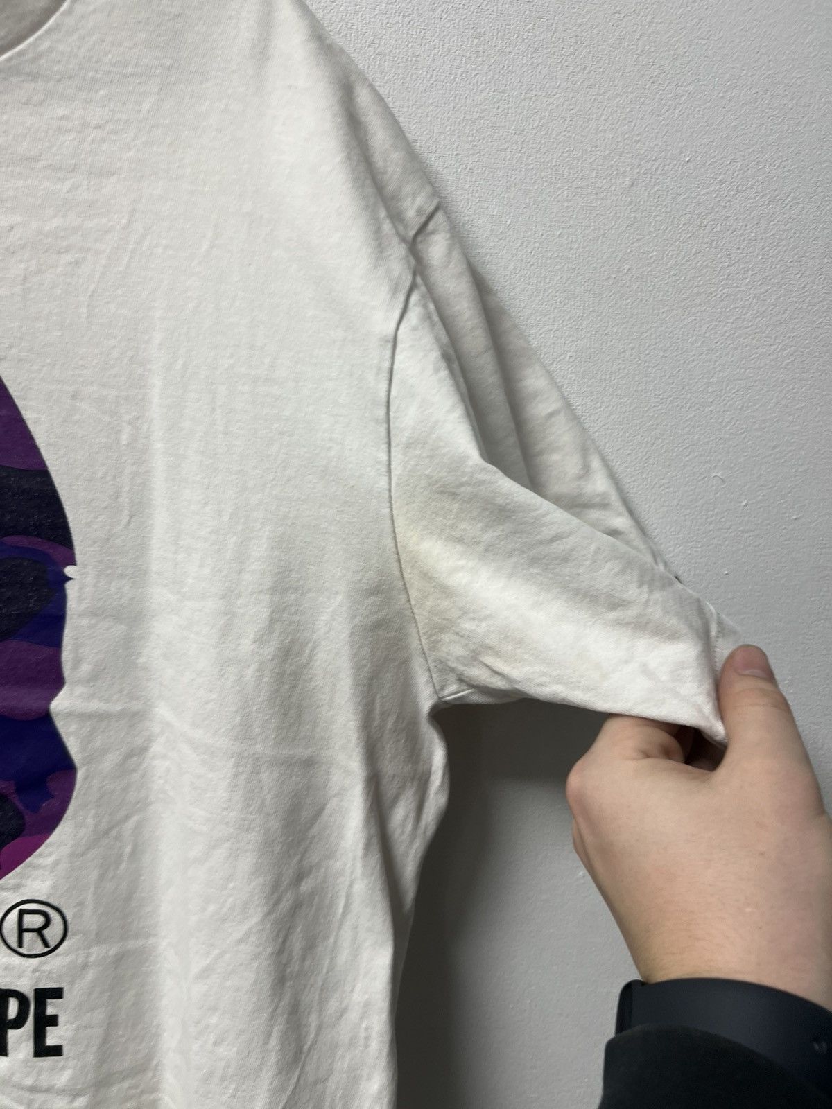 Bape Bape T-Shirt Purple Big Logo Size XL Size US XL / EU 56 / 4 - 13 Thumbnail