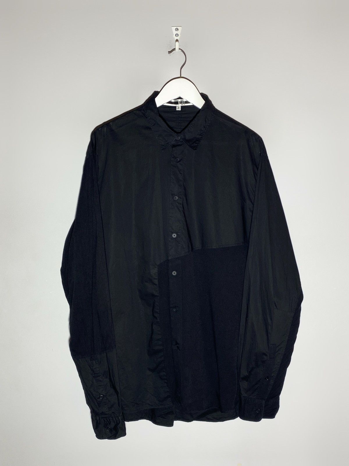 McQ Alexander McQueen MCQ Alexander McQueen Black Colorblock Avant Garde Shirt Size US L / EU 52-54 / 3 - 1 Thumbnail
