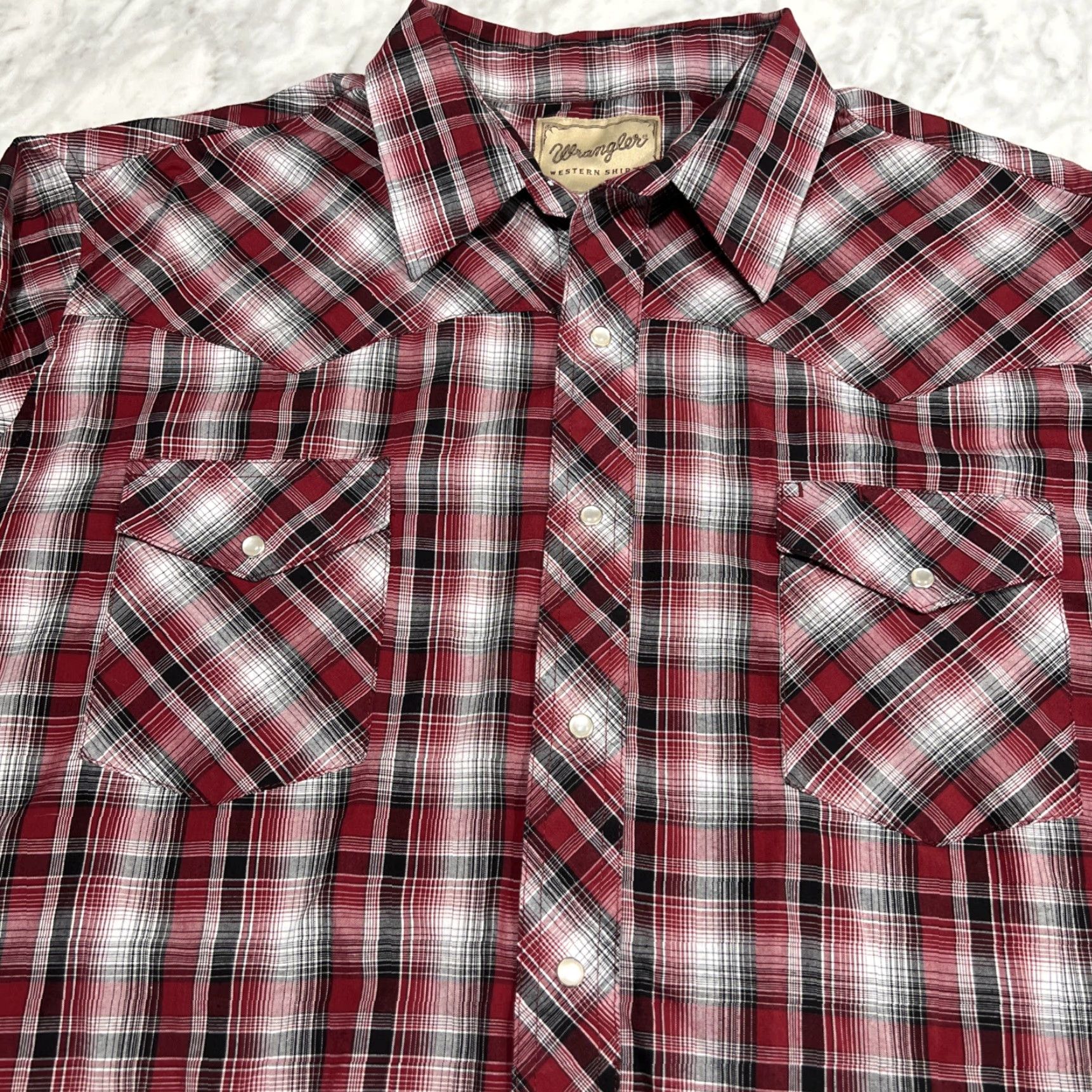 Wrangler Wrangler Western Shirt Men 2XL Pearl Snap Long Sleeve Pockets Cotton Polyester Shirt Mens Regular Color Multicolor Western 2XL Pearl Snap Size US XXL / EU 58 / 5 - 2 Thumbnail