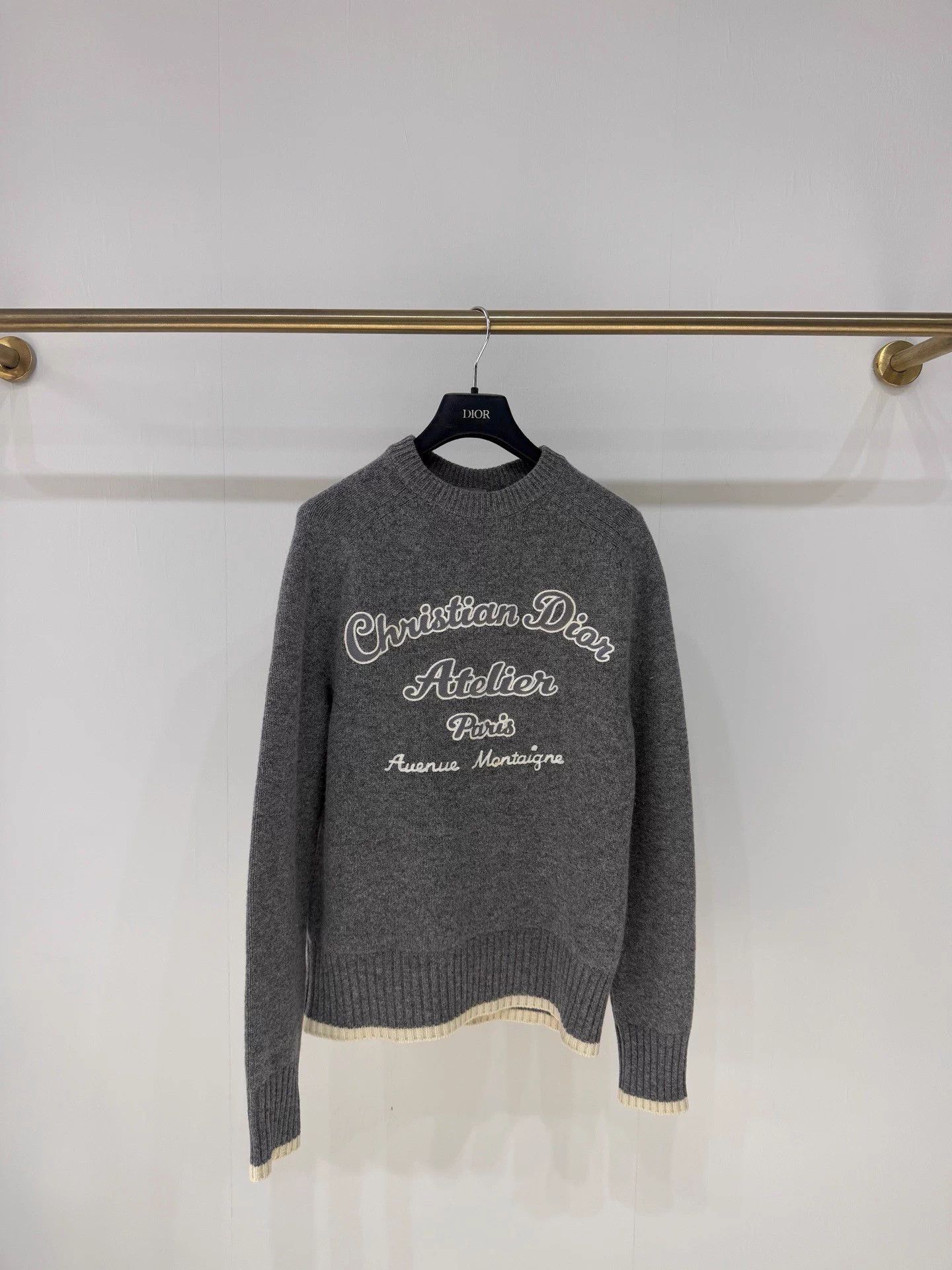 Dior Dior Gray Logo Knit Sweater 99 New XS Size XS / US 0-2 / IT 36-38 - 1 Thumbnail