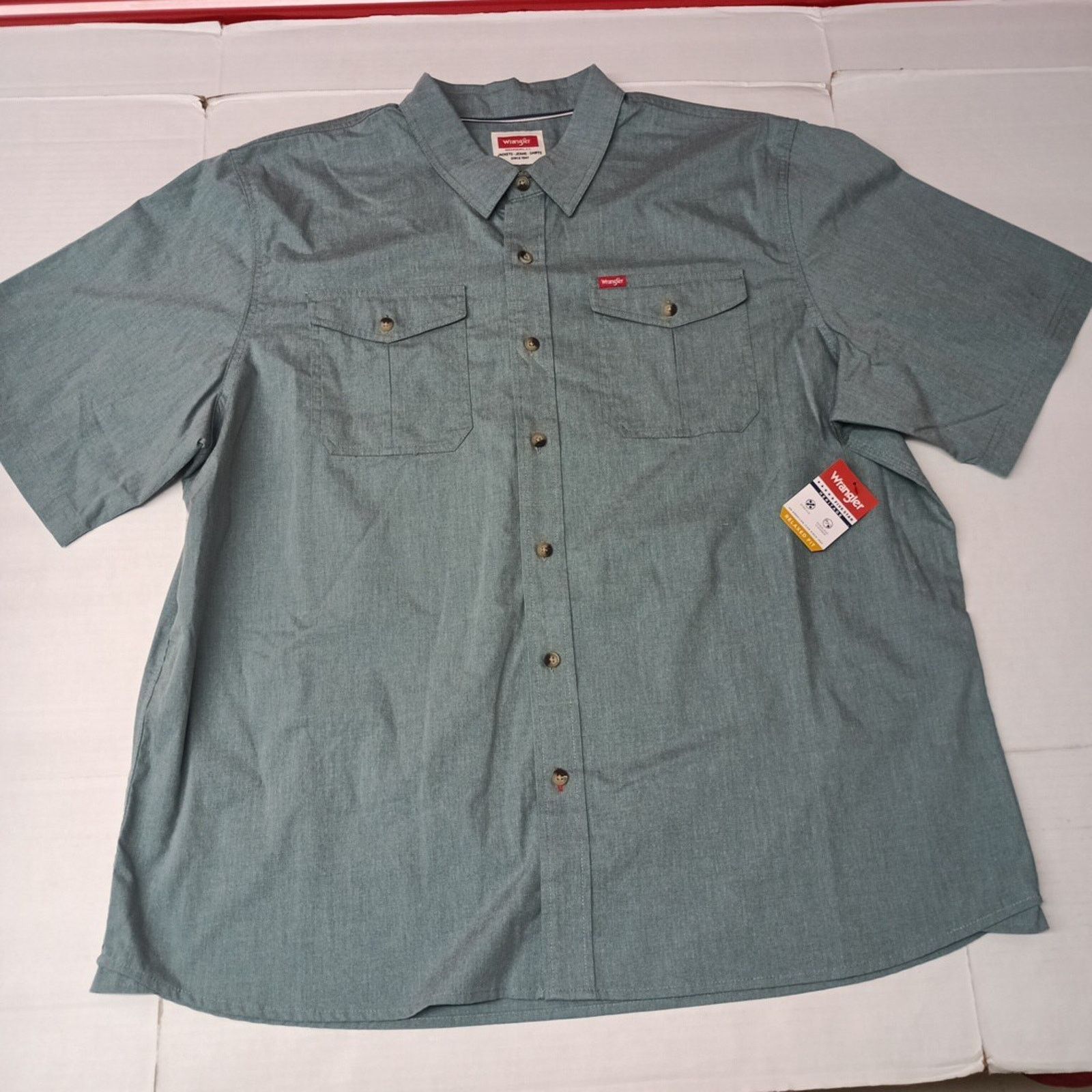 Wrangler Wrangler Men's Relaxed Woven Button Up Shirt Size 2XL Green Size US XXL / EU 58 / 5 - 1 Thumbnail