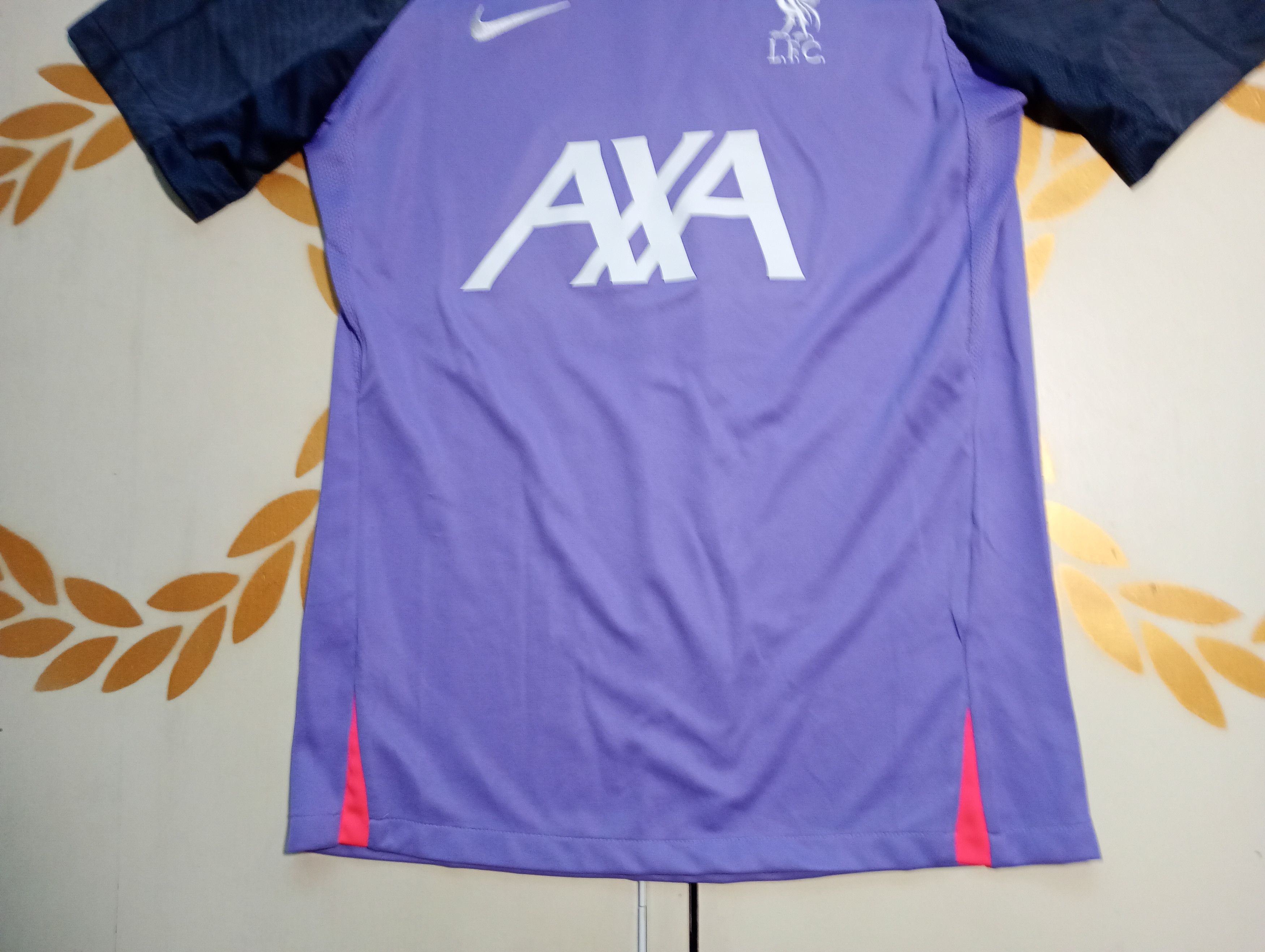Nike Nike Liverpool Training Jersey 2023-2024 Size US S / EU 44-46 / 1 - 2 Thumbnail