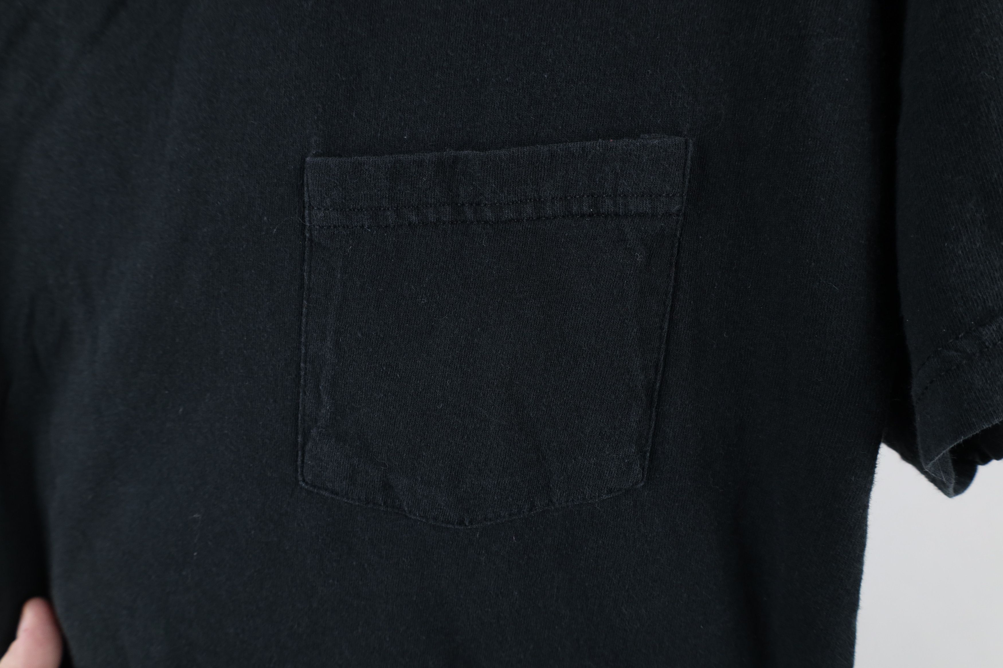 Vintage Vintage 90s Streetwear Blank Pocket T-Shirt Black Cotton Size US M / EU 48-50 / 2 - 5 Thumbnail