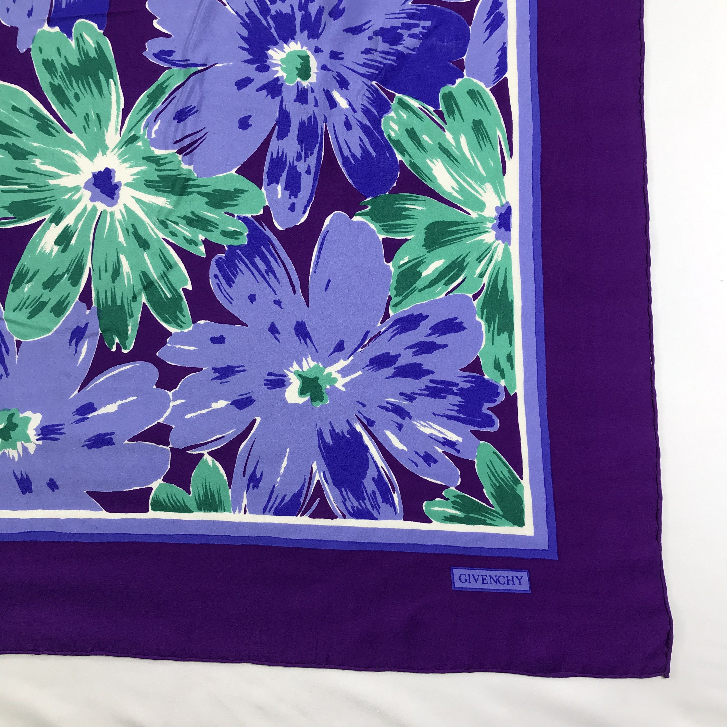 Vintage Vintage Givenchy Silk Scarf Size ONE SIZE - 4 Thumbnail