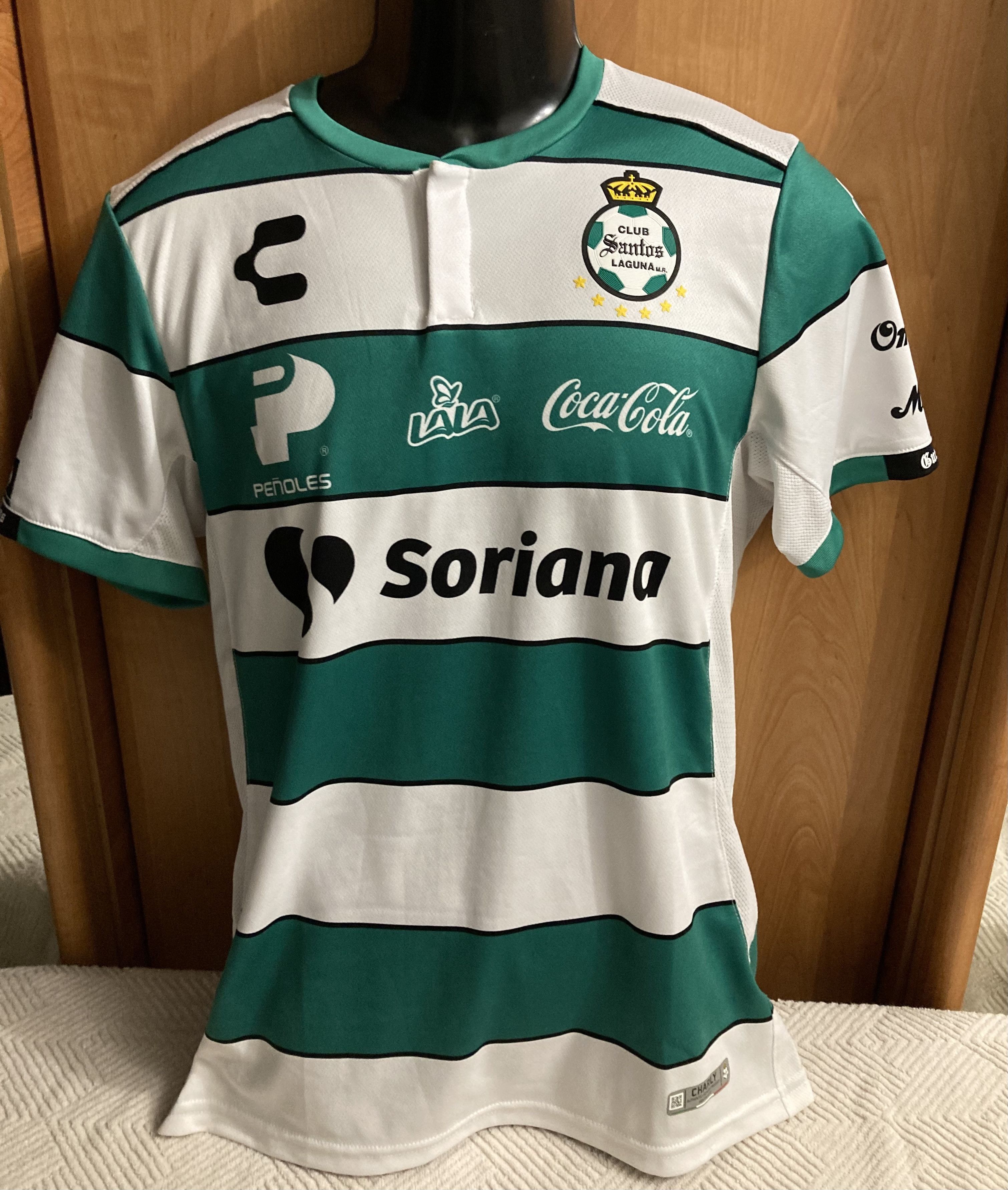 Other Santos Laguna 2019-20 Home Jersey Shirt Size US M / EU 48-50 / 2 - 1 Thumbnail