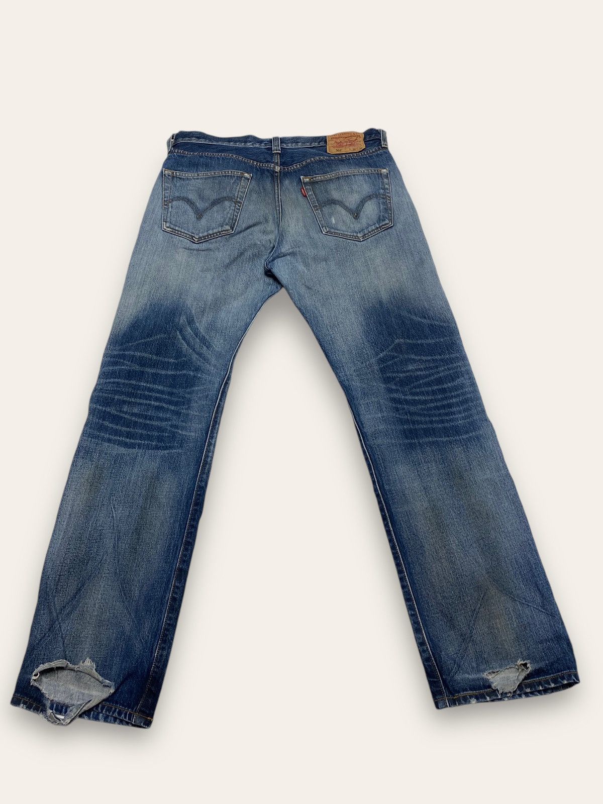 Levi's Vintage LEVIS Grunge Punk Distressed Denim Jeans 501 W35 L32 Size US 35 - 2 Thumbnail