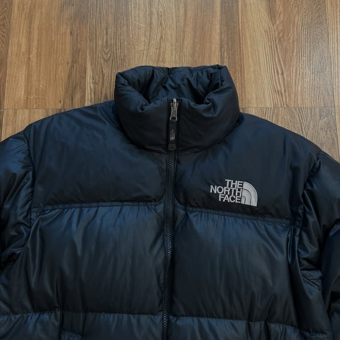 The Mountain × The North Face Vintage T.N.F 700 The North Face Nuptse Puffer Down Jacket Size US S / EU 44-46 / 1 - 3 Thumbnail