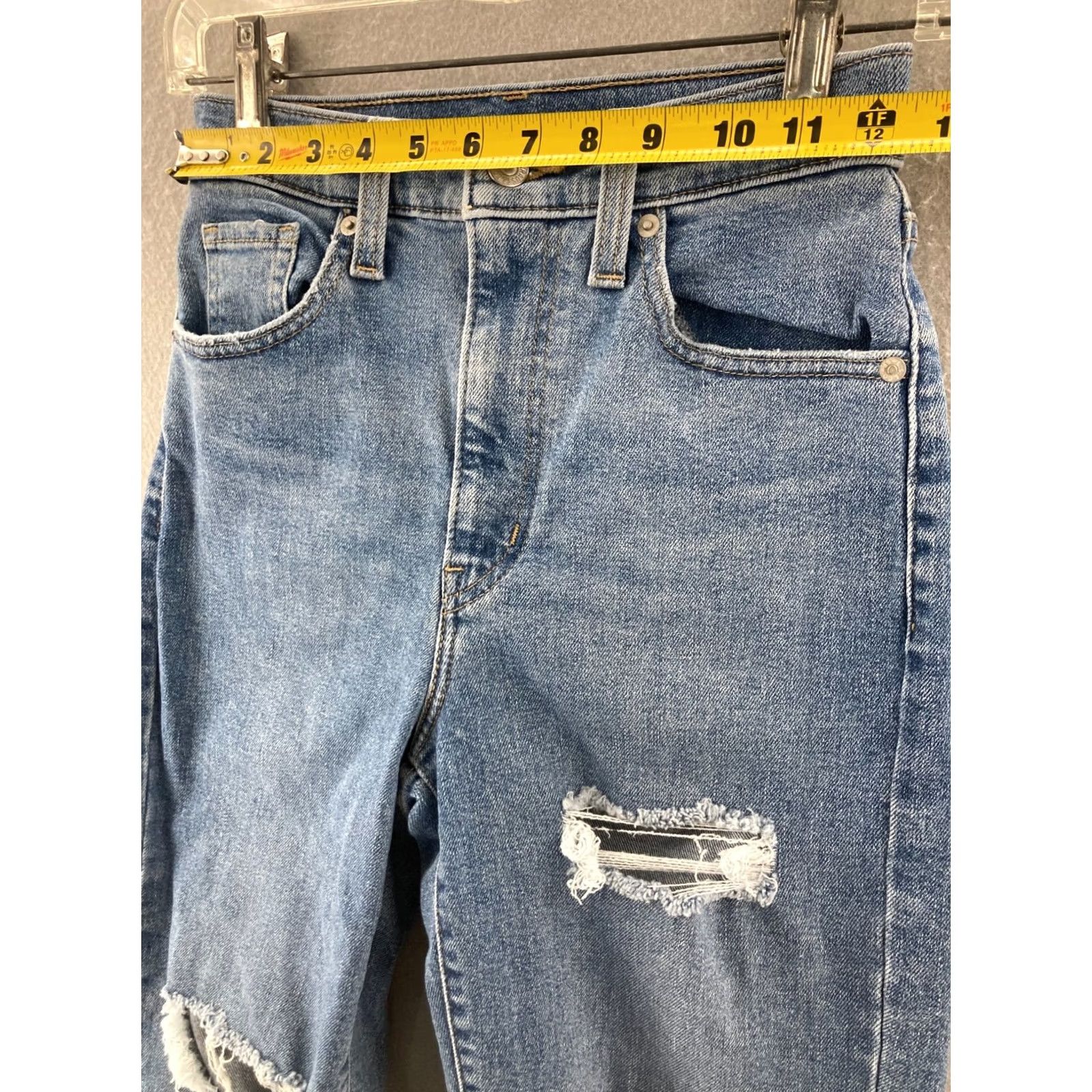 Levi's VINTAGE Levis Jeans Womens 24 Blue Denim Mom Jean Zip Fly High Waisted Distressed Size 42" / US 20 - 2 Thumbnail