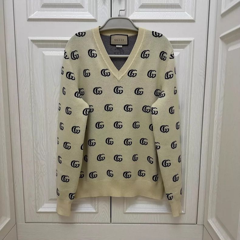 Gucci Gucci Full-print logo knit sweater 2504-Nextarrow Size US S / EU 44-46 / 1 - 1 Thumbnail