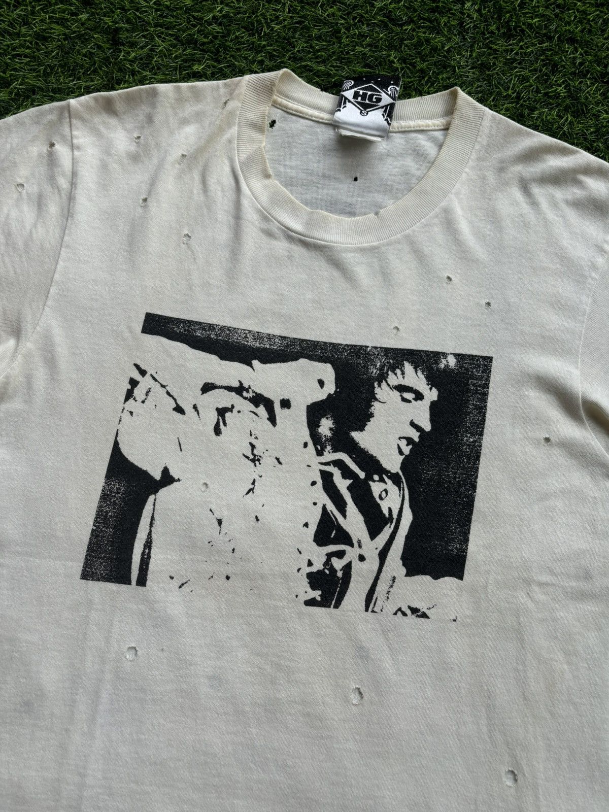 Hysteric Glamour Hysteric Glamour Elvis Presley Thrashed Tshirt Size US M / EU 48-50 / 2 - 7 Thumbnail