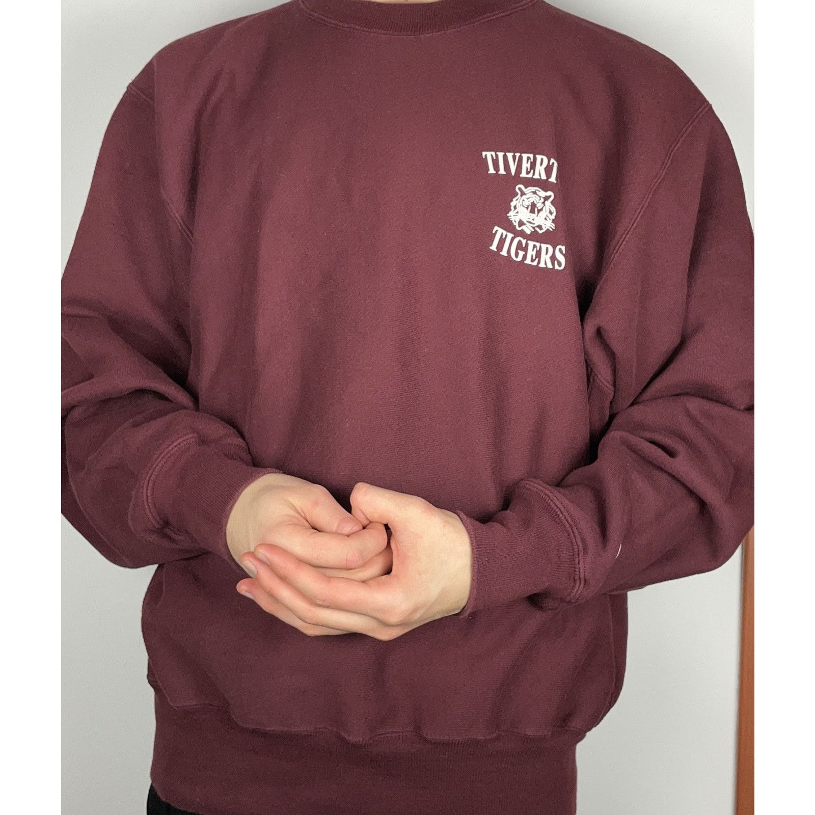 Champion × Vintage Champion Reverse Weave Men Tiverton Tigers Sweatshirt Medium Size US M / EU 48-50 / 2 - 2 Thumbnail