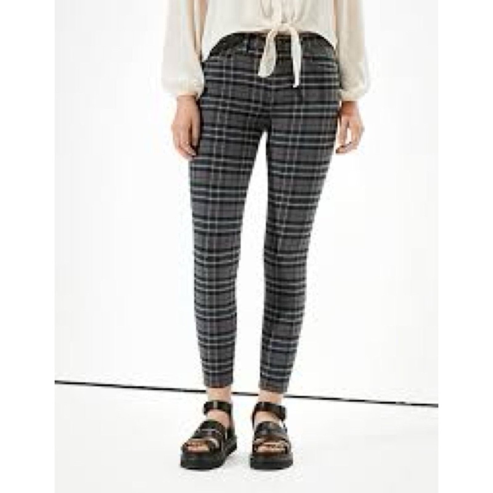 American Eagle Outfitters American Eagle Outfitters Hi-Rise Jegging 4 Long Size 27" / US 4 / IT 40 - 16 Thumbnail