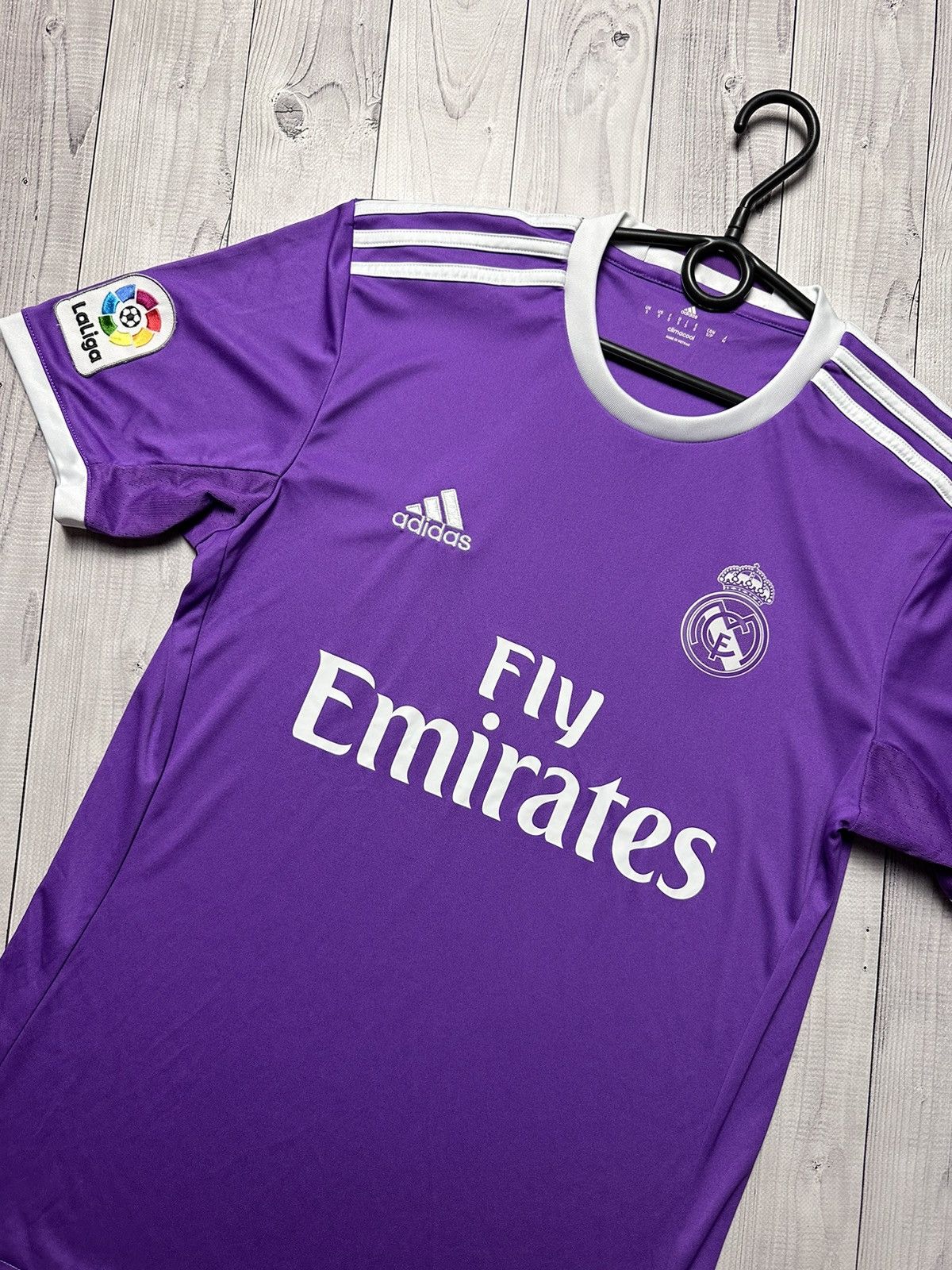 Adidas Vintage Adidas Real Madrid purple soccer jersey size S Size US S / EU 44-46 / 1 - 2 Thumbnail