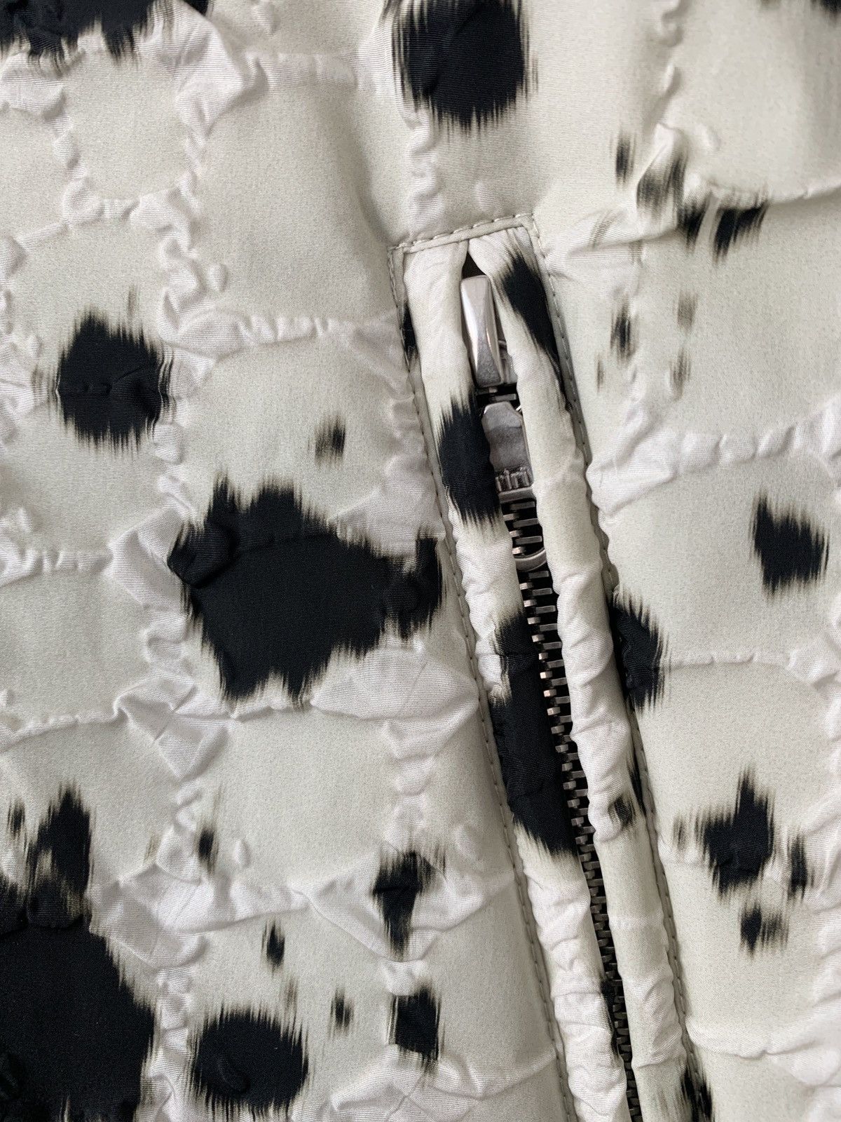 Dries Van Noten FINAL $1800 Fall/Winter Voyds Cow Print Oversized Jacket Size US M / EU 48-50 / 2 - 3 Thumbnail