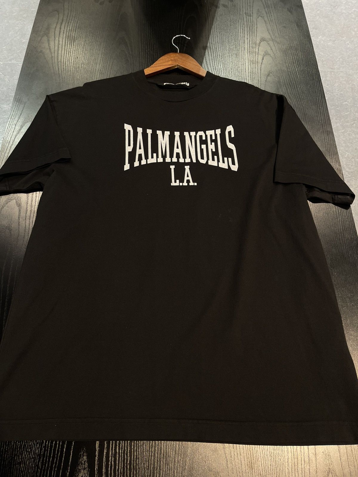 Palm Angels Size L - Palm Angels College Print Tee Size US L / EU 52-54 / 3 - 1 Thumbnail