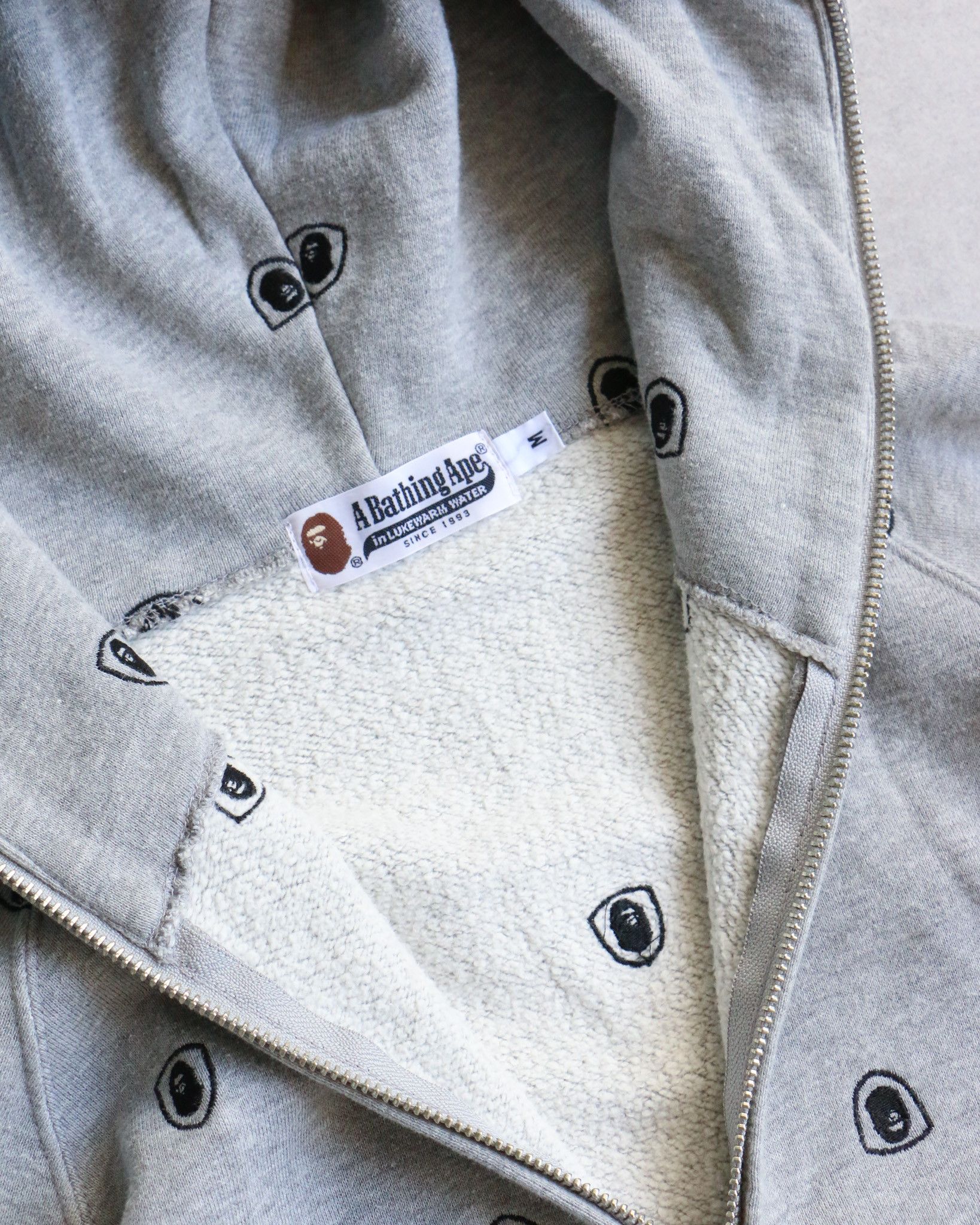 Bape BAPE Shield Monogram Logo Zip Up Hoodie Grey Size US M / EU 48-50 / 2 - 5 Thumbnail