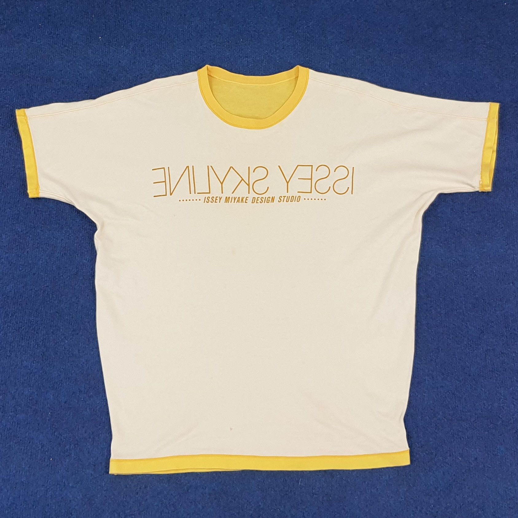 Issey Miyake × Japanese Brand × Vintage Vintage Issey Miyake Reversible Japan Designer Tshirt Size US M / EU 48-50 / 2 - 5 Thumbnail