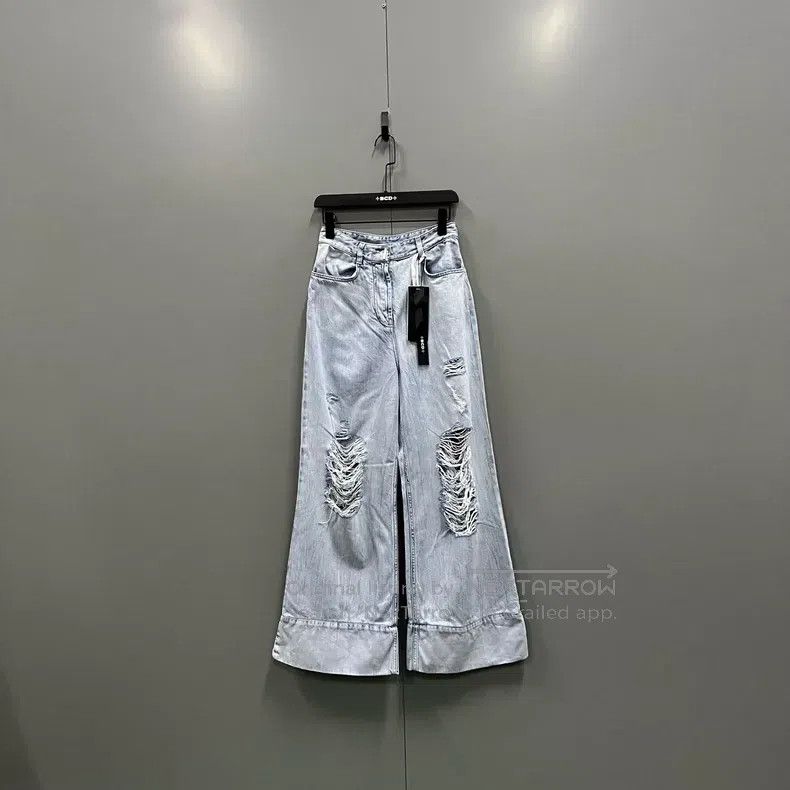 Givenchy Givenchy Size24 SS22 Washed Ripped Mid Rise Denim Jeans Size US 30 / EU 46 - 1 Thumbnail