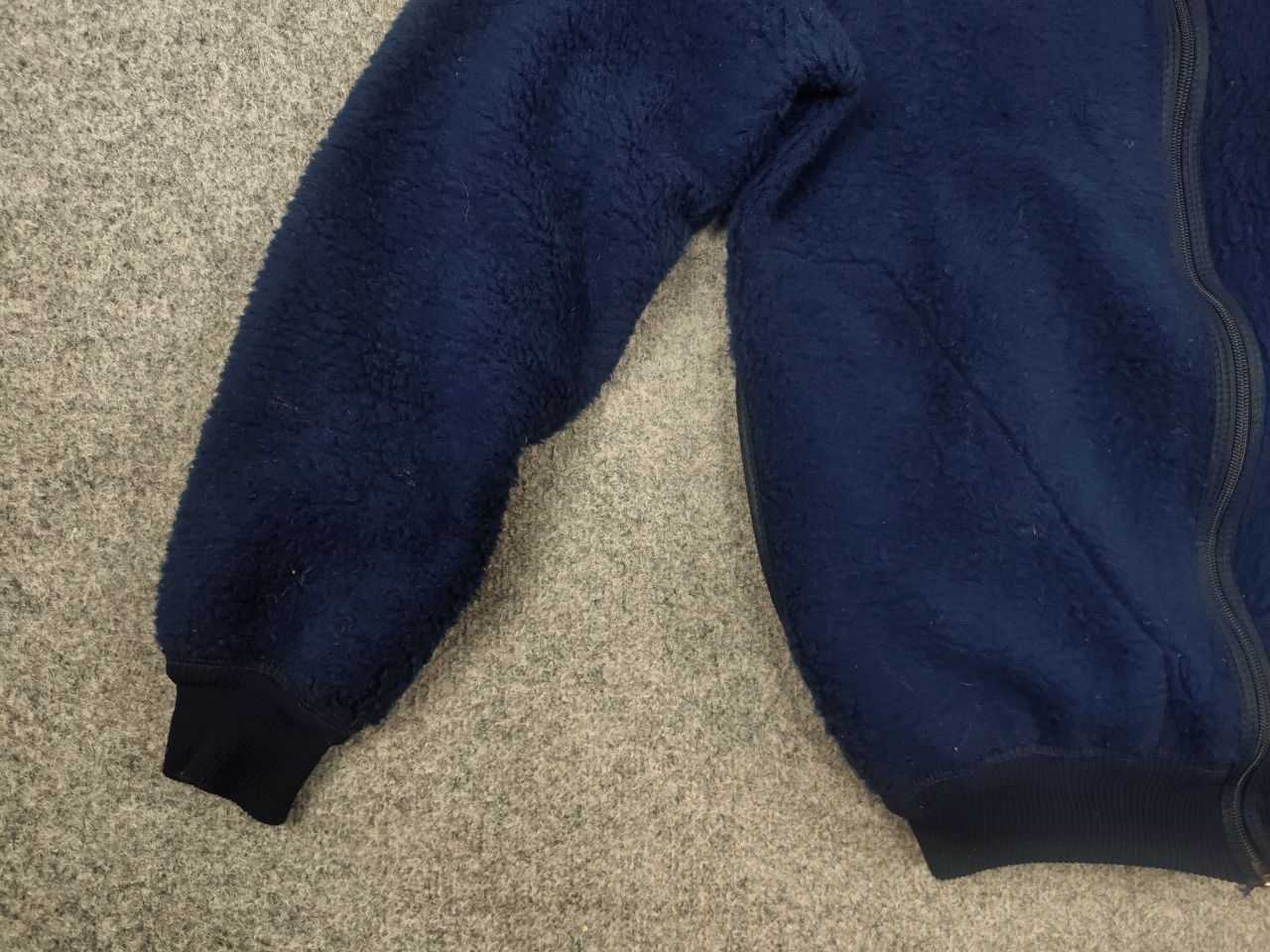 Helly Hansen Vintage 80s Helly Hansen Deep Pile Sherpa Fleece Navy Jacket Size US M / EU 48-50 / 2 - 6 Thumbnail
