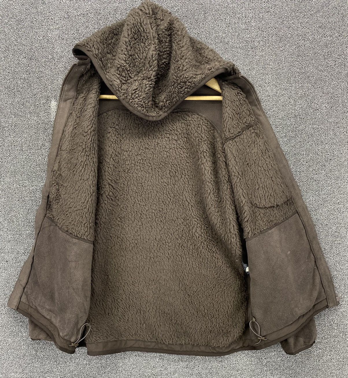 Uniqlo × White Mountaineering White Mountaineering Uniqlo Hooded Deep Pile Classic Jacket Size US M / EU 48-50 / 2 - 7 Thumbnail