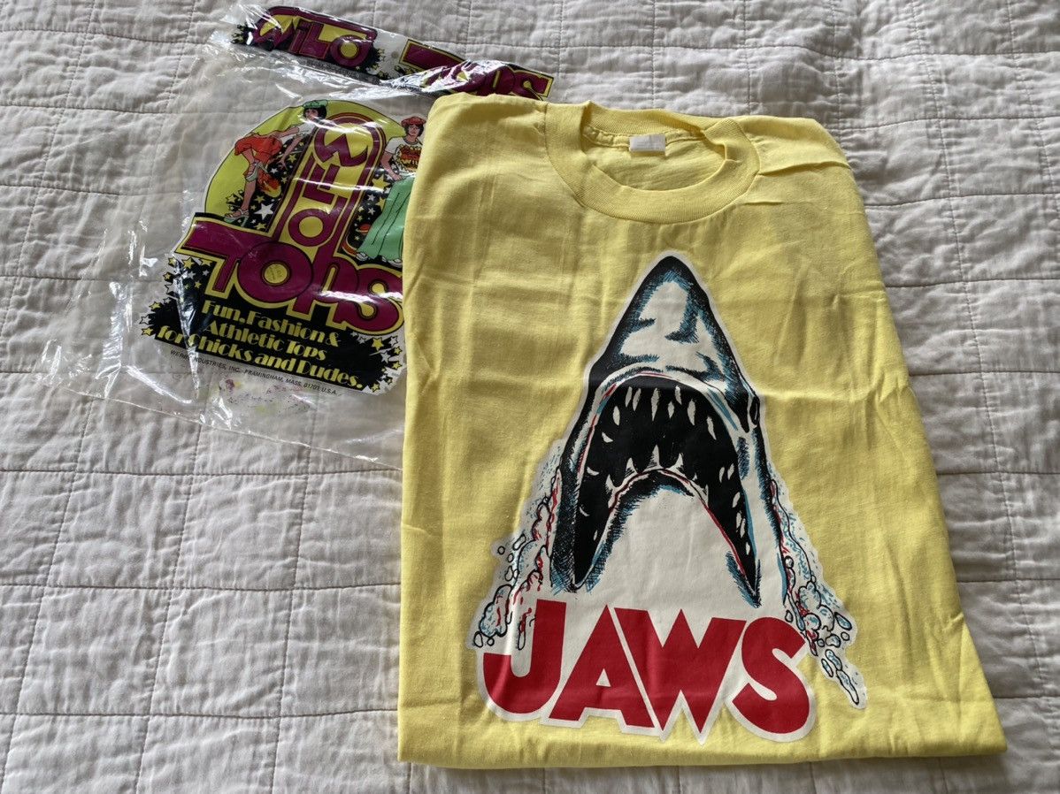 image of Made In USA x Movie Original 1970S Jaws Tshirt L in Yellow, Men's (Size Large)