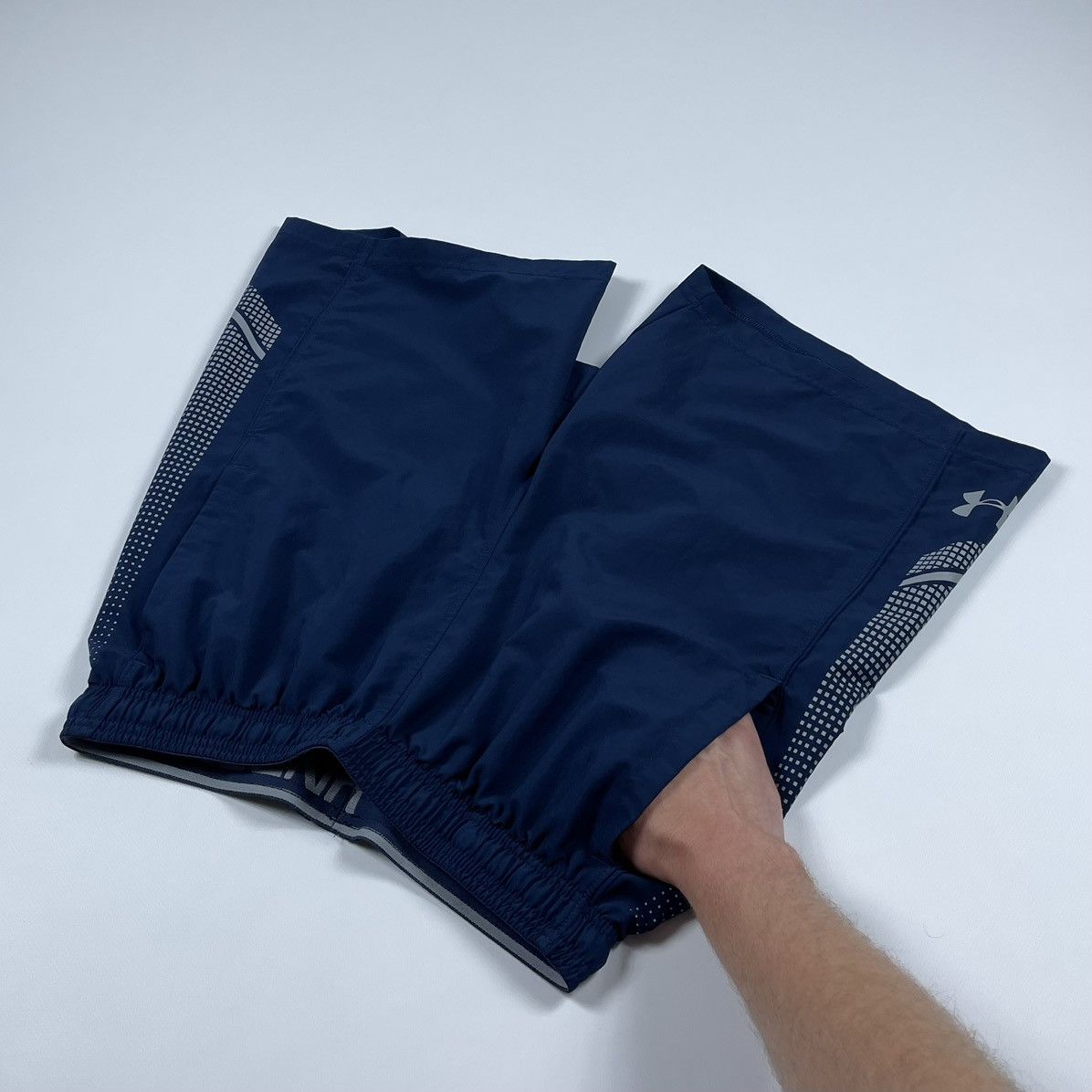 Under Armour Under Armour Athletic Shorts Size US 34 / EU 50 - 6 Thumbnail