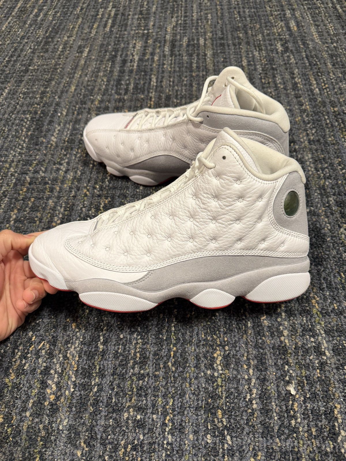 Jordan Brand Retro Jordan 13 Wolf Grey Size 10.5 Size US 10.5 / EU 43-44 - 3 Thumbnail