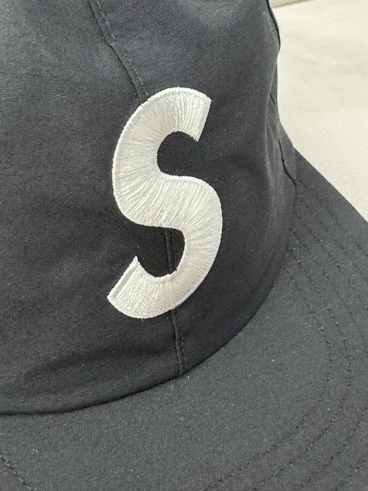 【希少】Supreme GORE-TEX S Logo 6-Panel ブラック Supreme Gore Tex S logo 6 panel Black Men's - SS19 - US