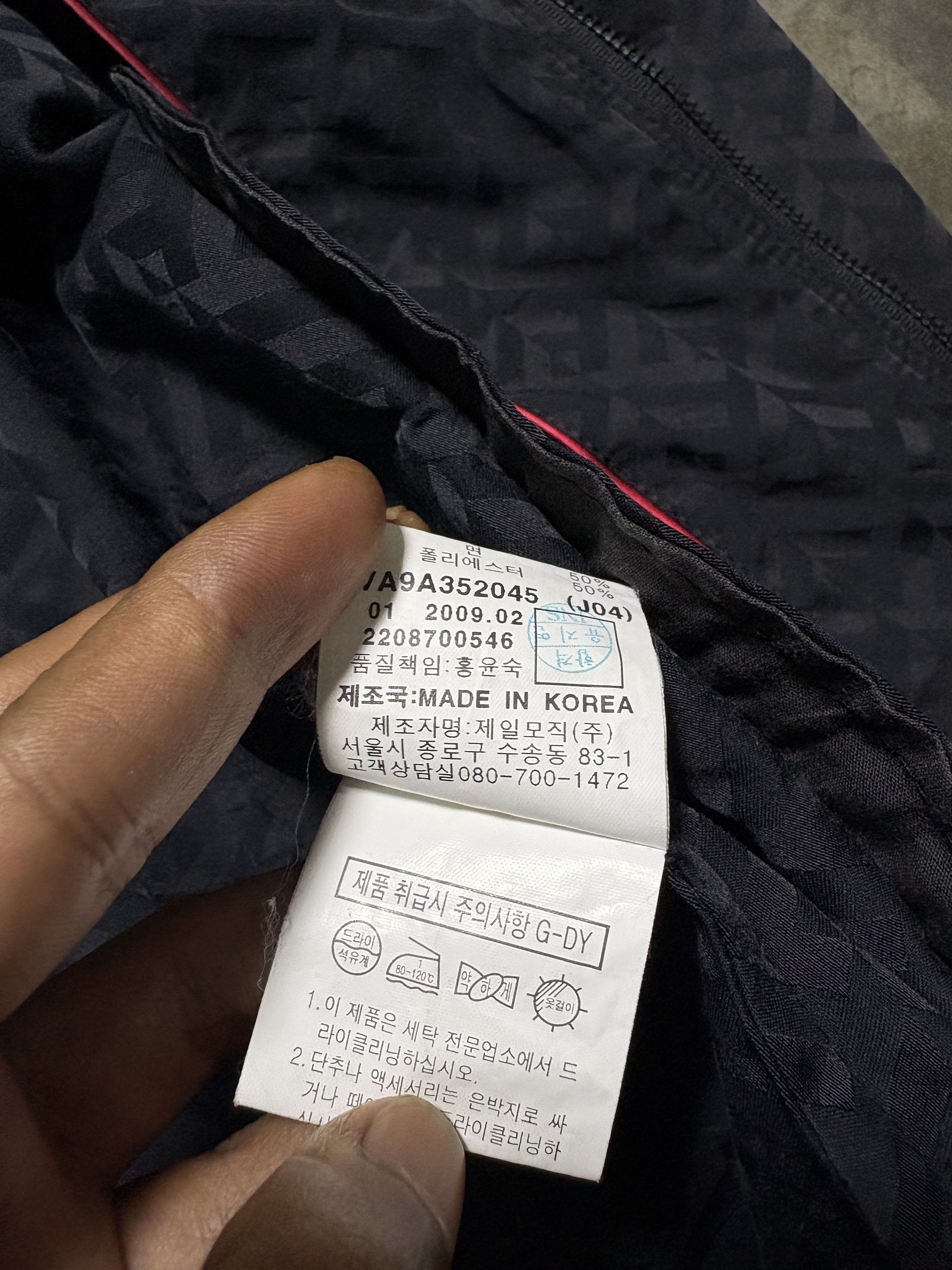 Givenchy Vintage givenchy monogram zipp up casual jacket Size US M / EU 48-50 / 2 - 6 Thumbnail